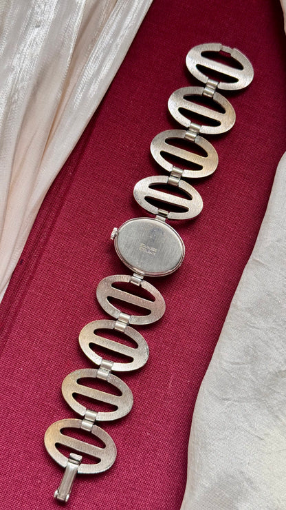 Super Rare 1970s K Schneider Manual vintage watch
