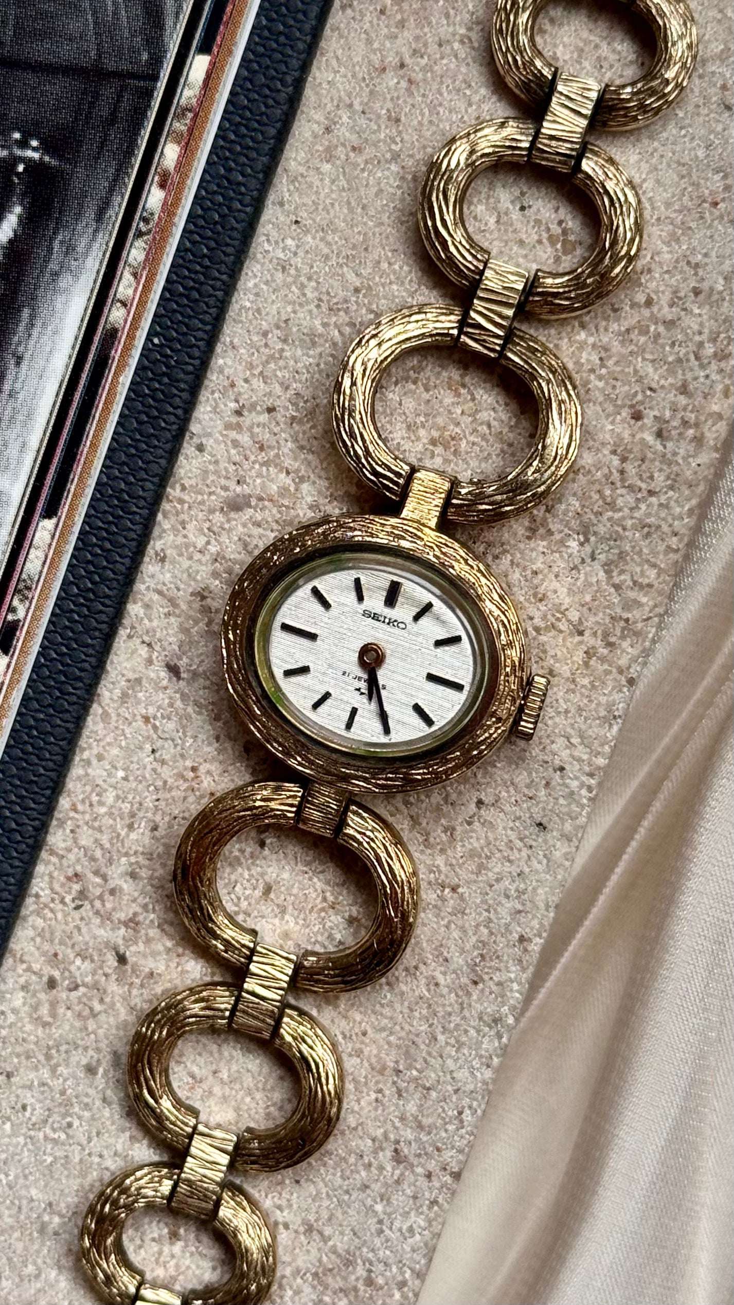 Seiko vintage watch manual wind - 18k gold plated - 1976