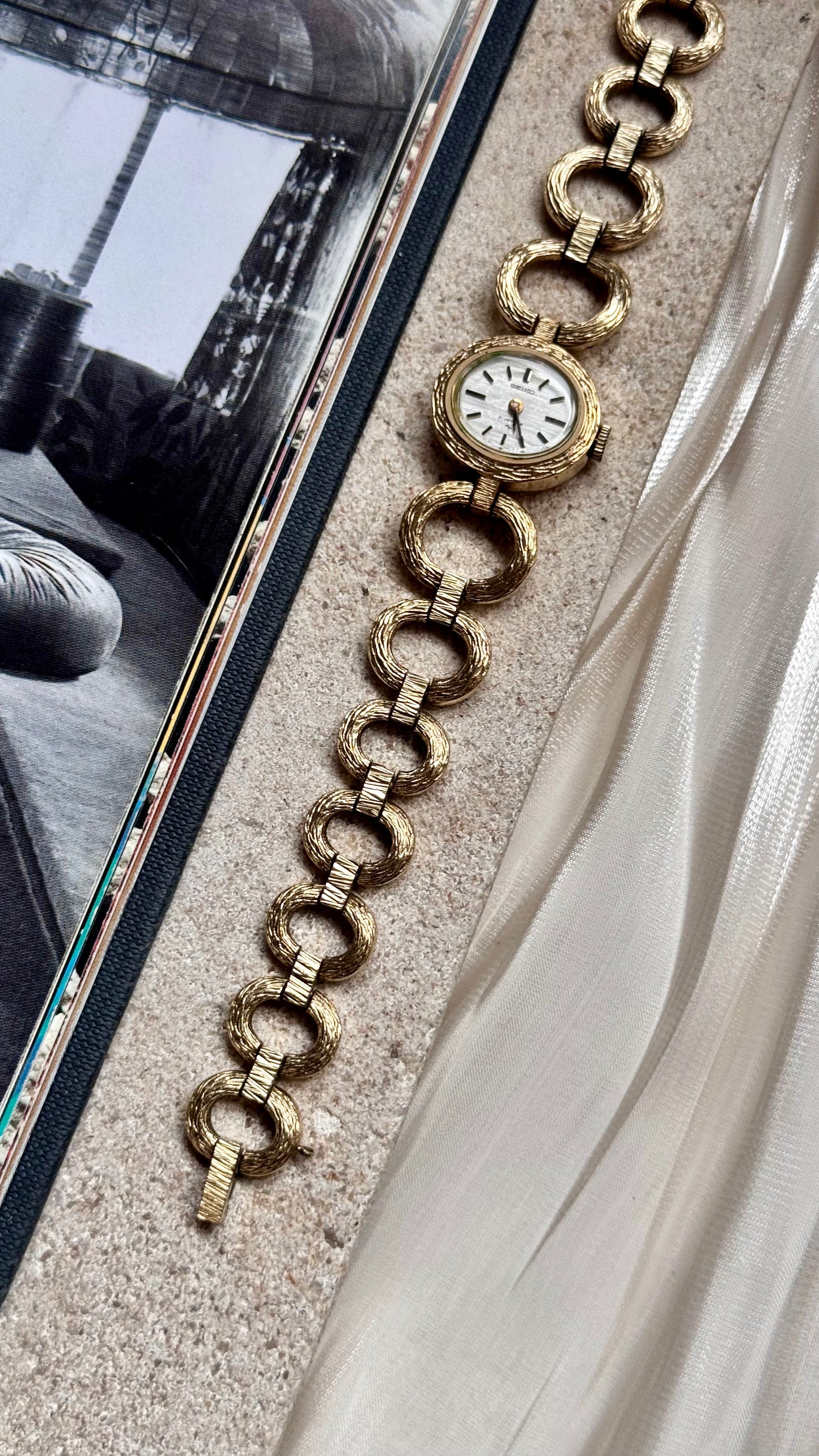 Seiko vintage watch manual wind - 18k gold plated - 1976