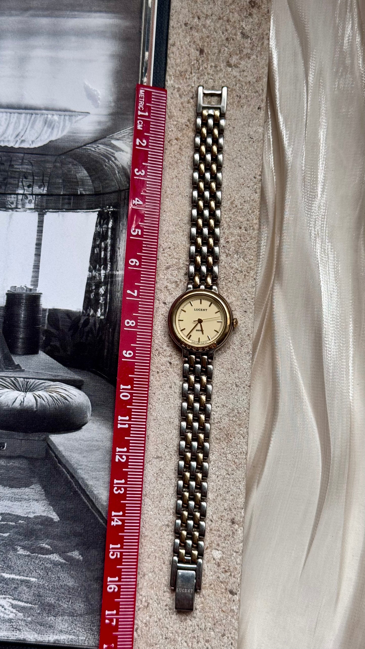 Seiko Lucent vintage watch 1992