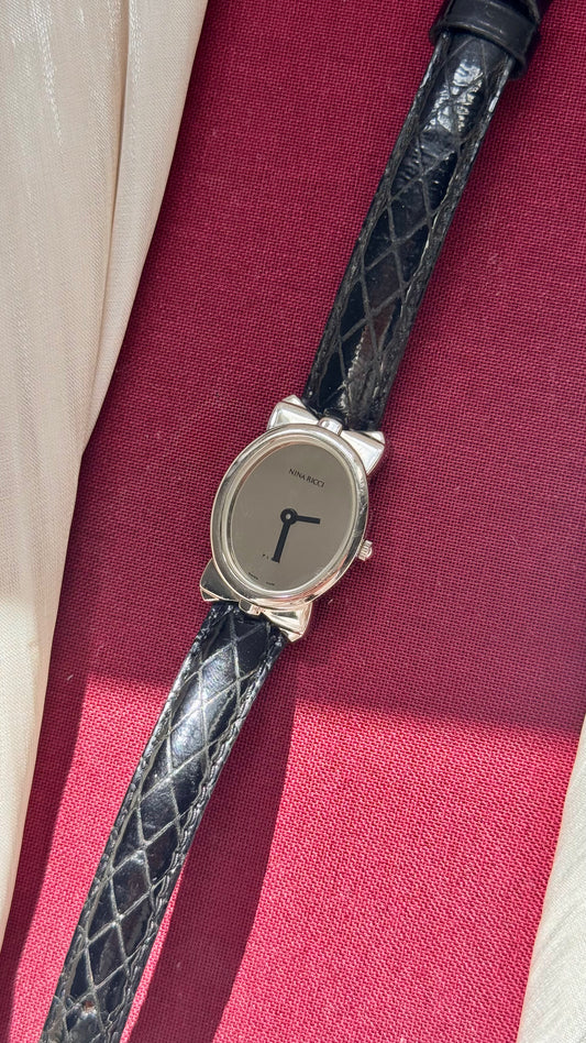 Nina Ricci 1980s Vintage Watch - Original leather + buckle