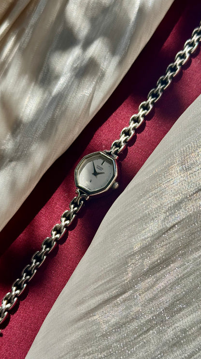 Citizen Dainty Bracelet Vintage Watch 1990s