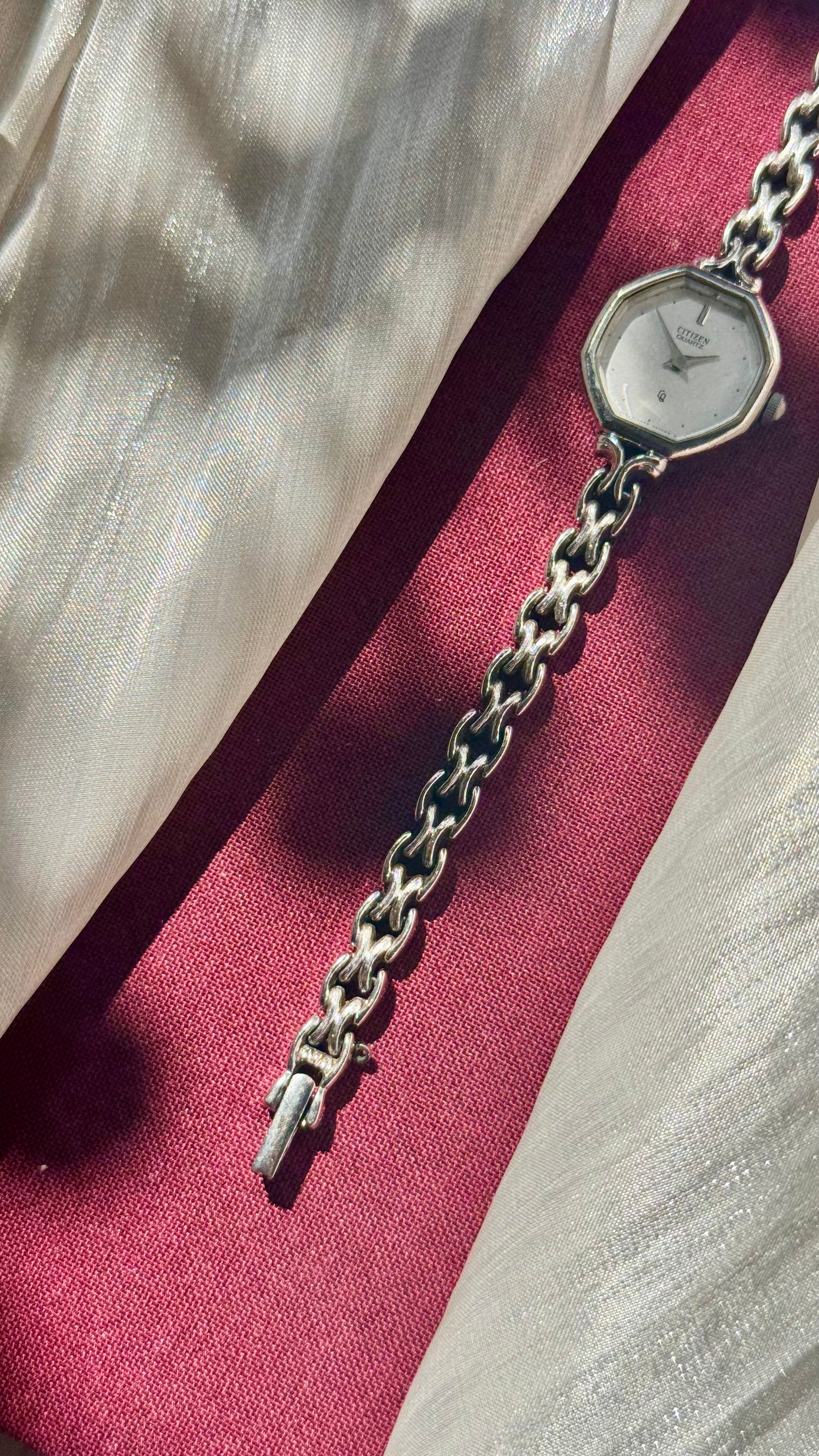 Citizen Dainty Bracelet Vintage Watch 1990s