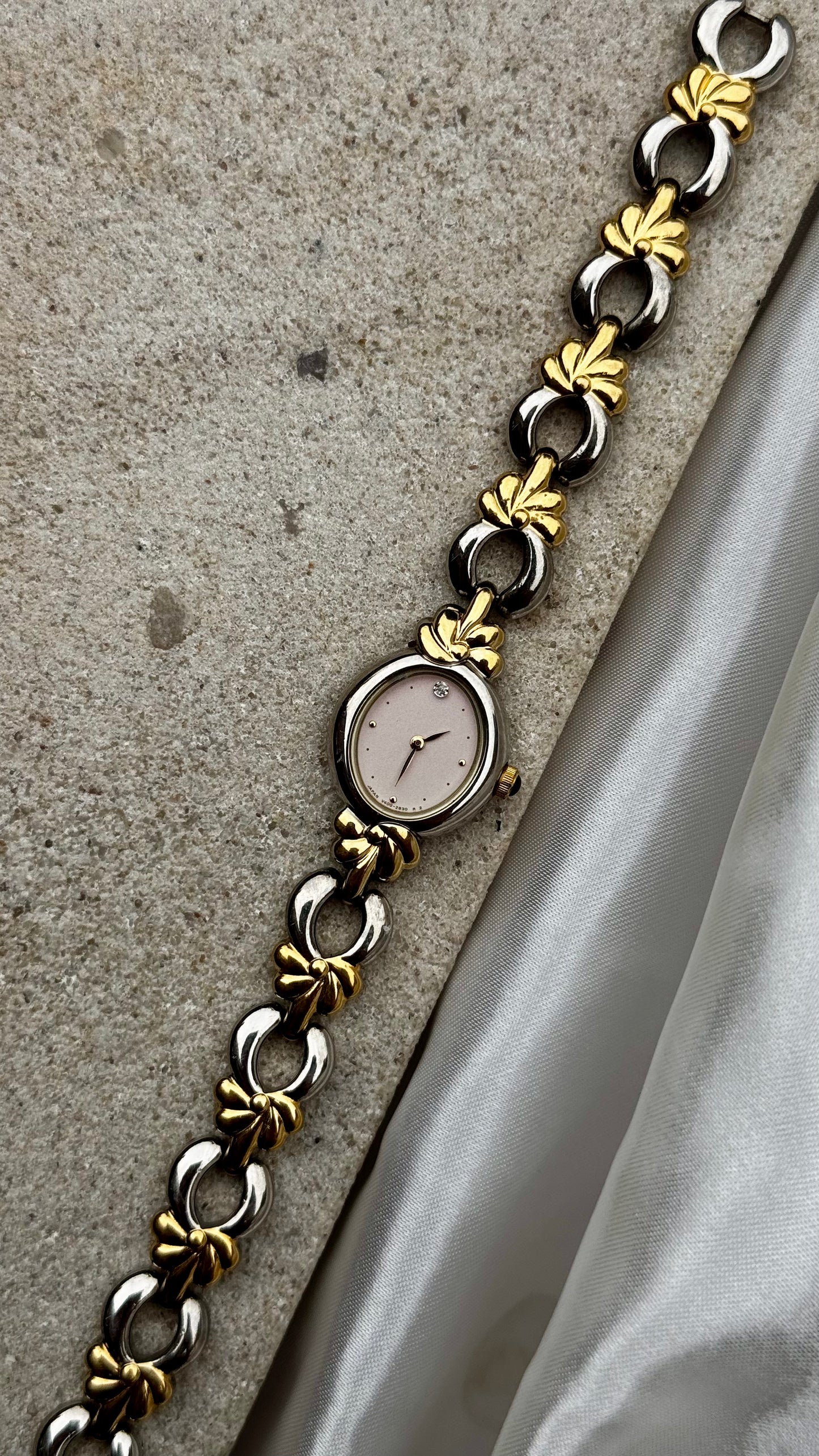 Art Deco Vintage Noevir Watch 1990s - Gold Plated
