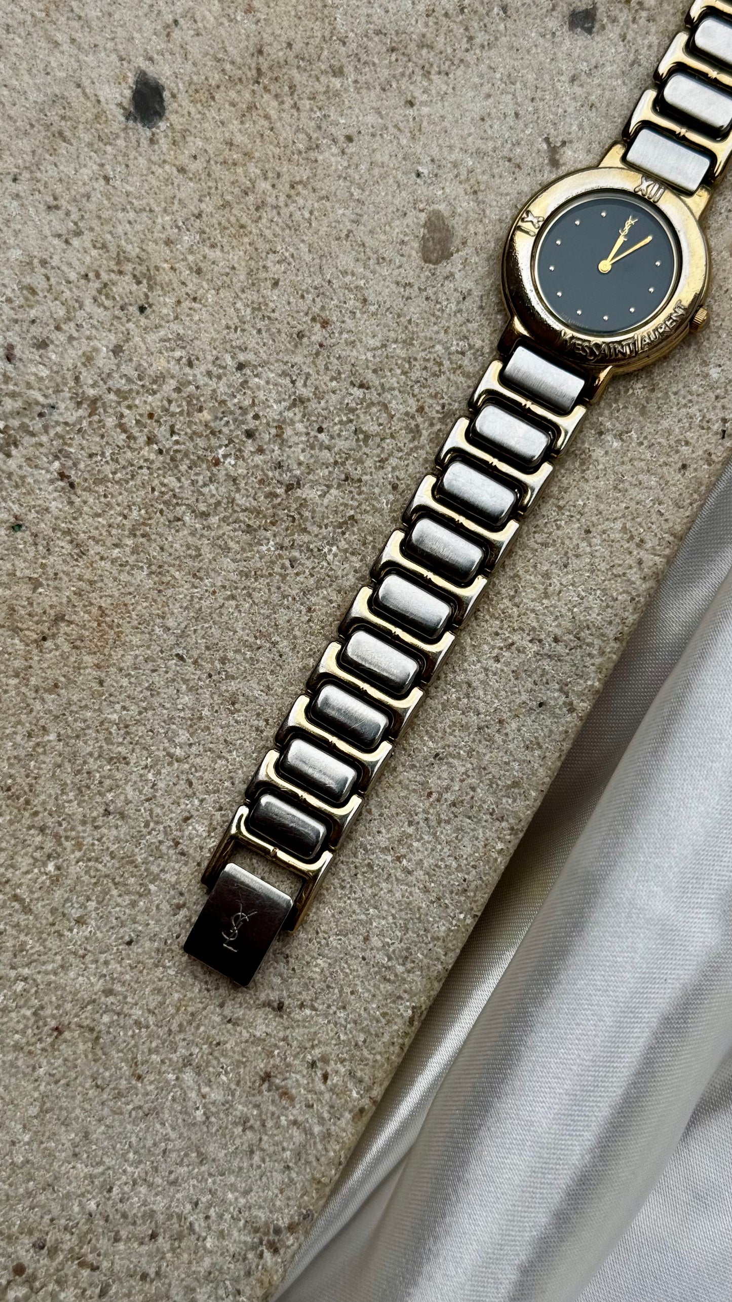 Yves Saint Laurent vintage watch (YSL) 1992 - Black dial