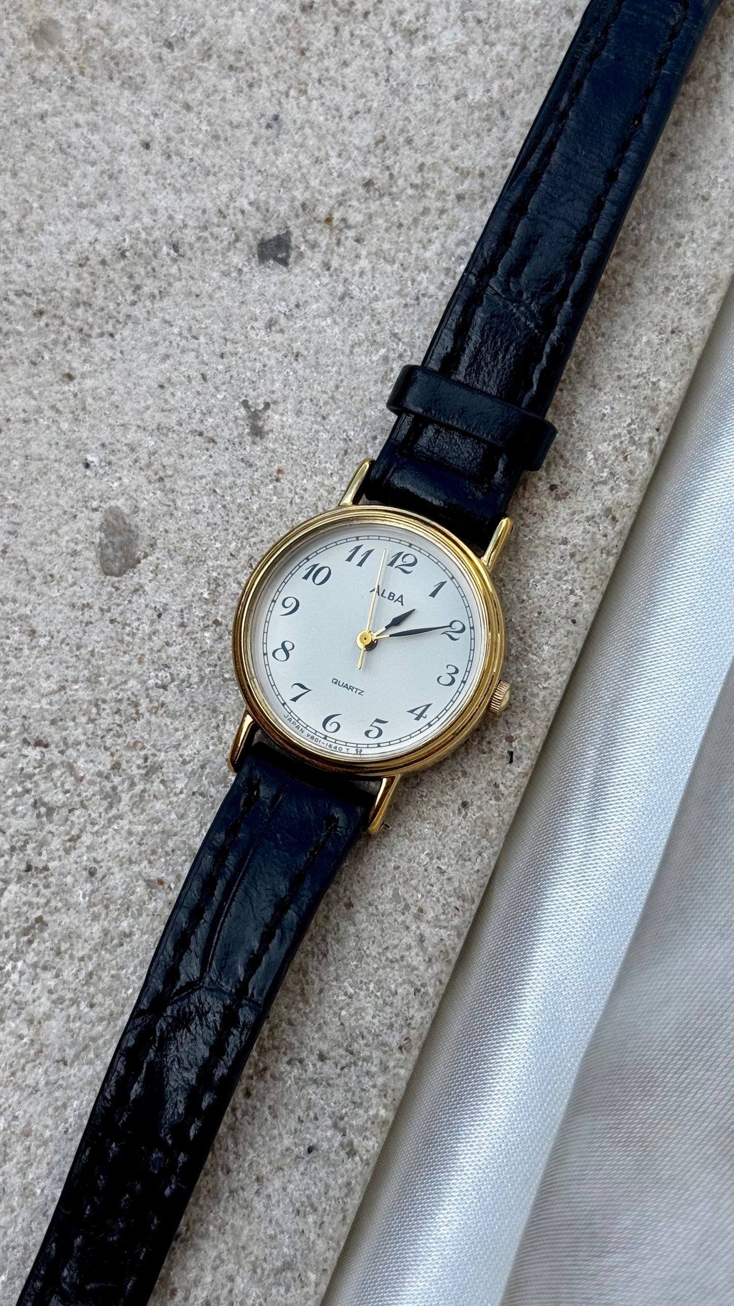 Birth Year Seiko Vintage Watch - 1990-1999 | Personalized Gift for Her