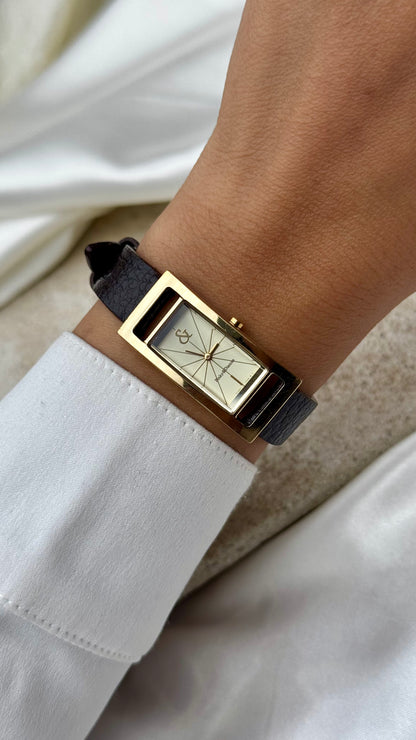 Pinky&Dianne Vintage Watch 1990, open-lug rectangular watch