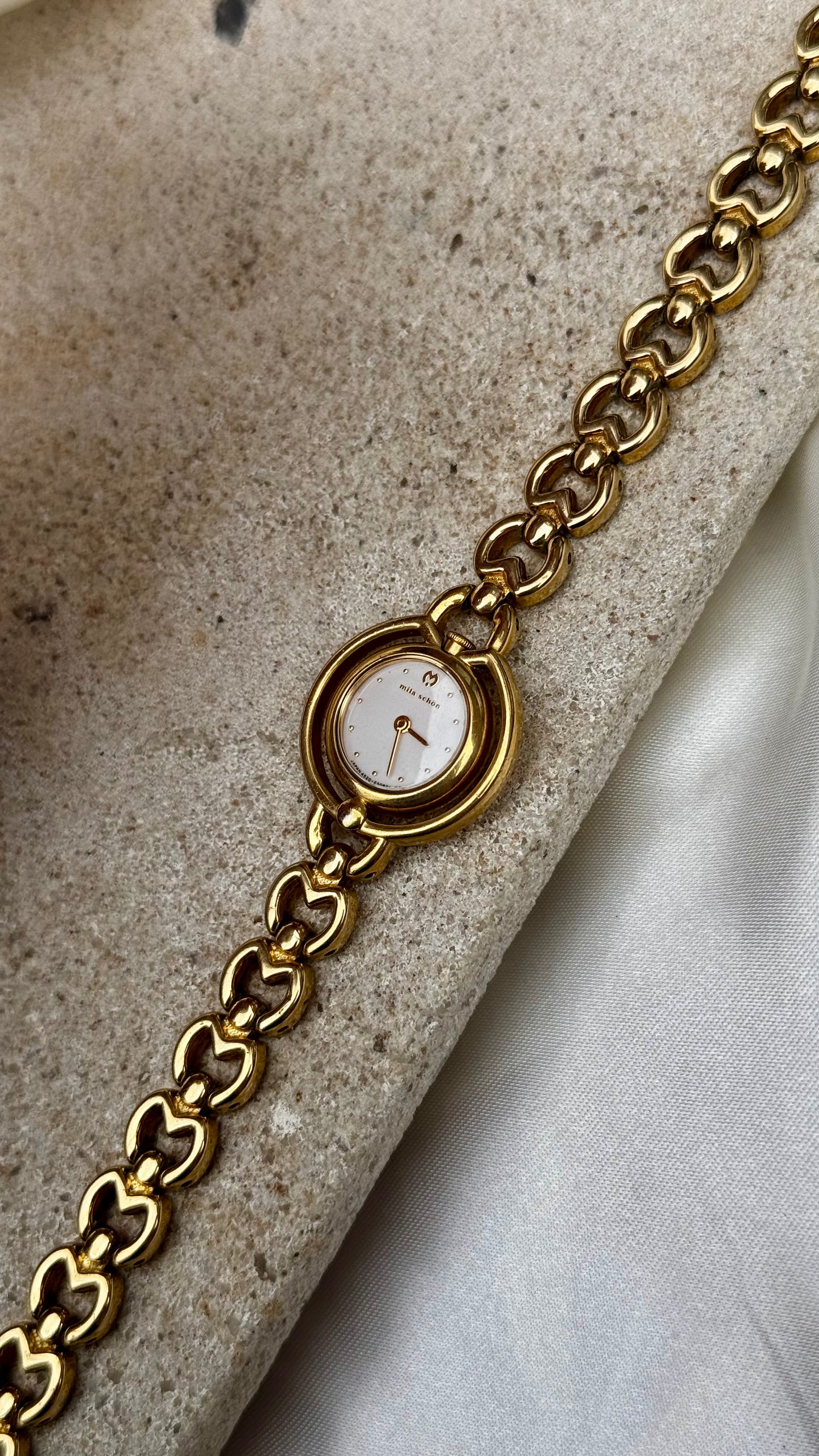 Mila Schön Vintage Watch - Gold plated, dainty bracelet with slim case, mint condition