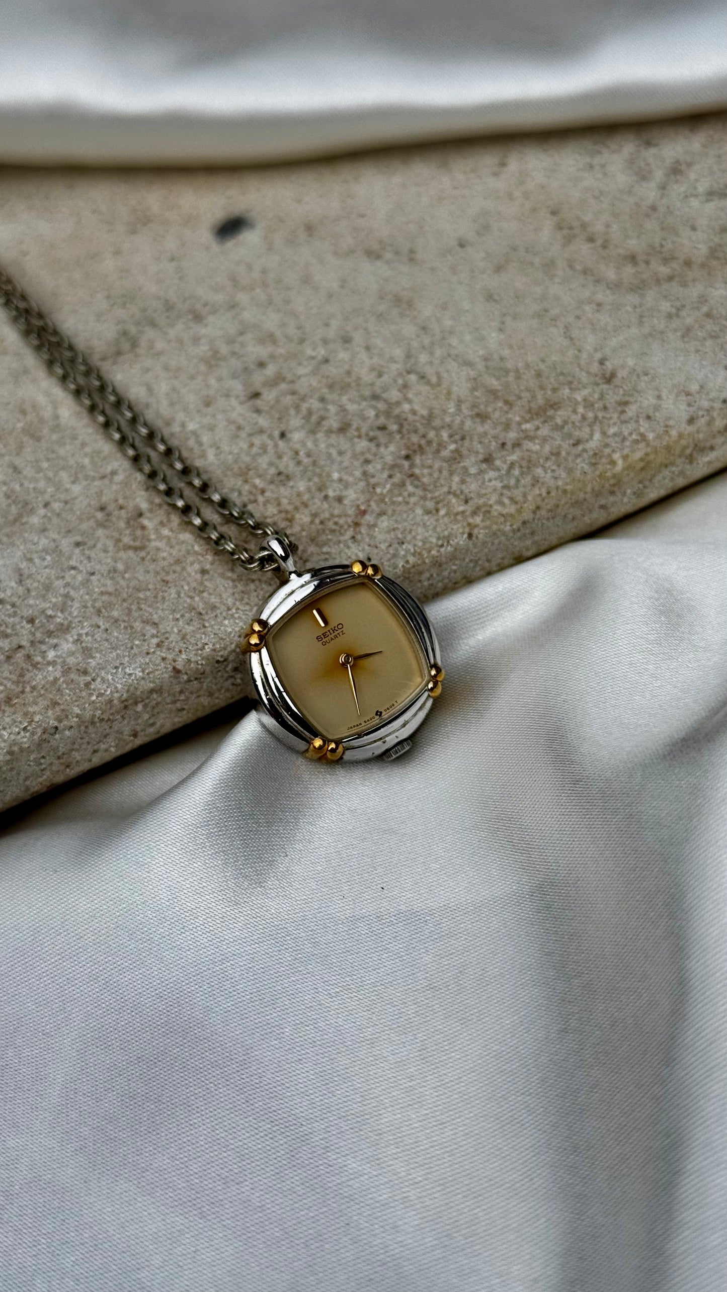 Seiko Pendant Watch 1982 - Gold Plated