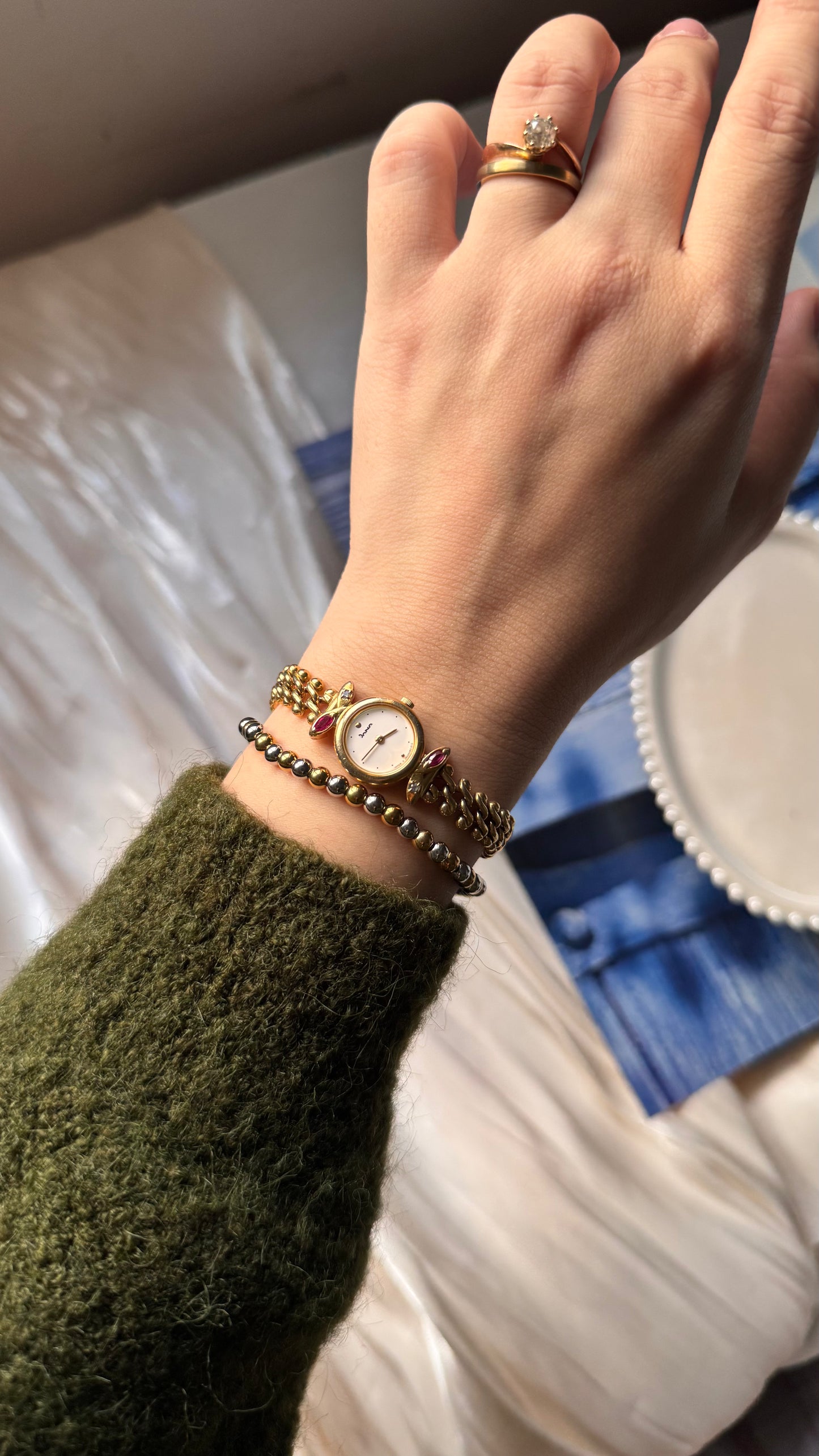 Dana ORIENT Vintage Watch 1990s - Diamonds and Rubies
