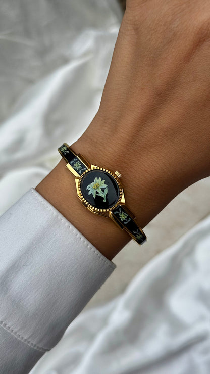 Itraco Peekaboo vintage watch