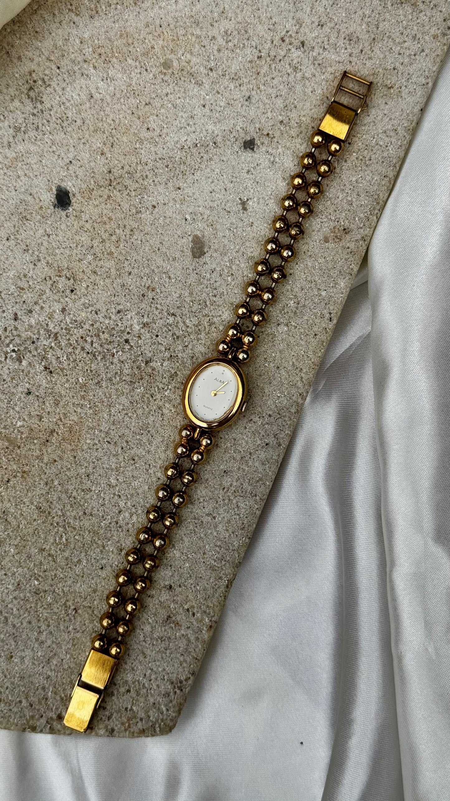 Seiko Alba Vintage Watch 1996 - Oval Dial