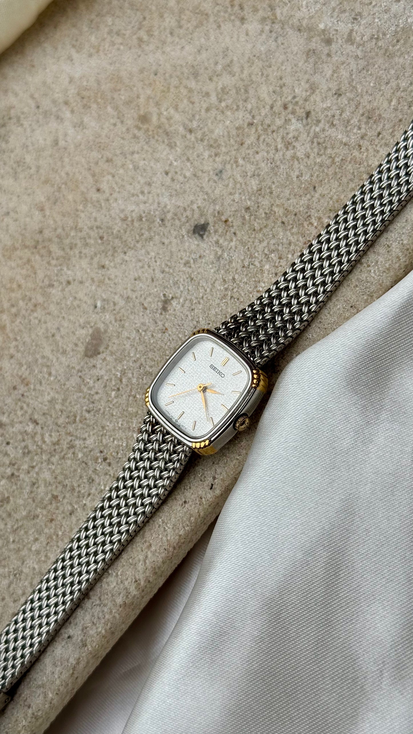 Vintage Seiko Watch 1988 - gold and white gold plated