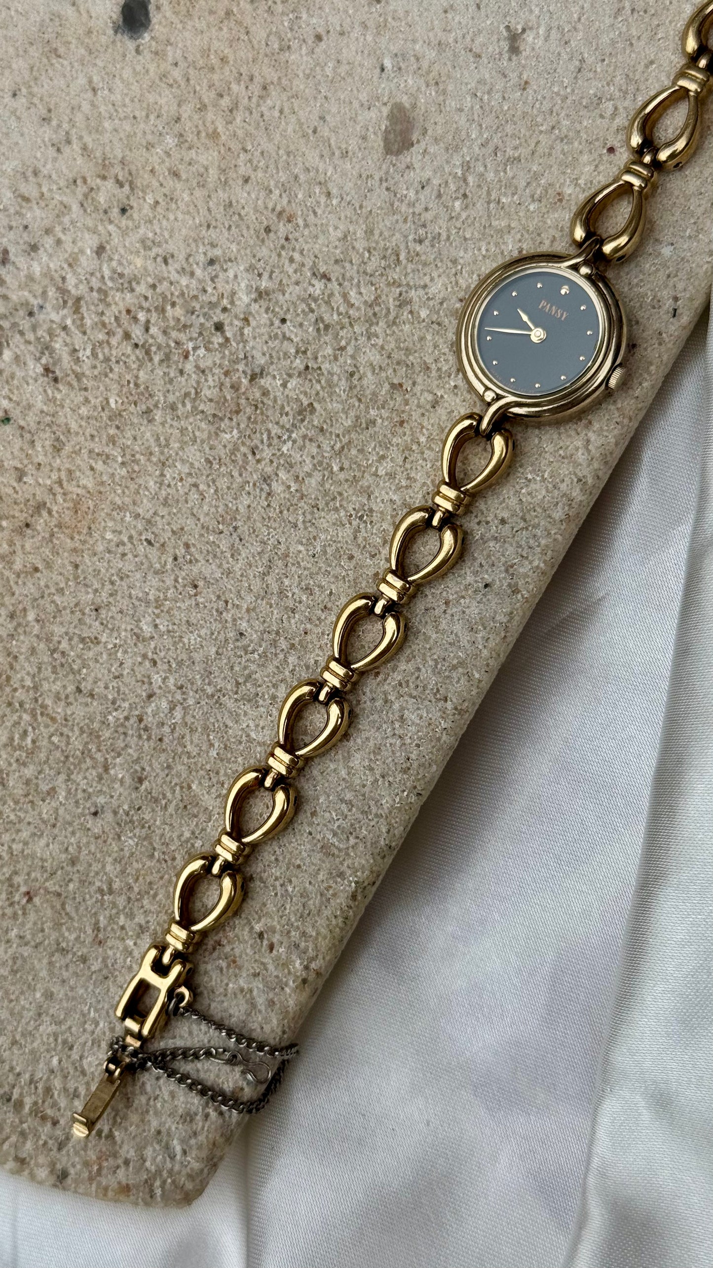 Ricoh Pansy Vintage Watch 1992 - Black Dial, Gold Plated