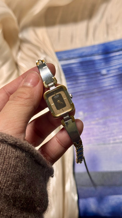 Vintage Seiko Watch 1982