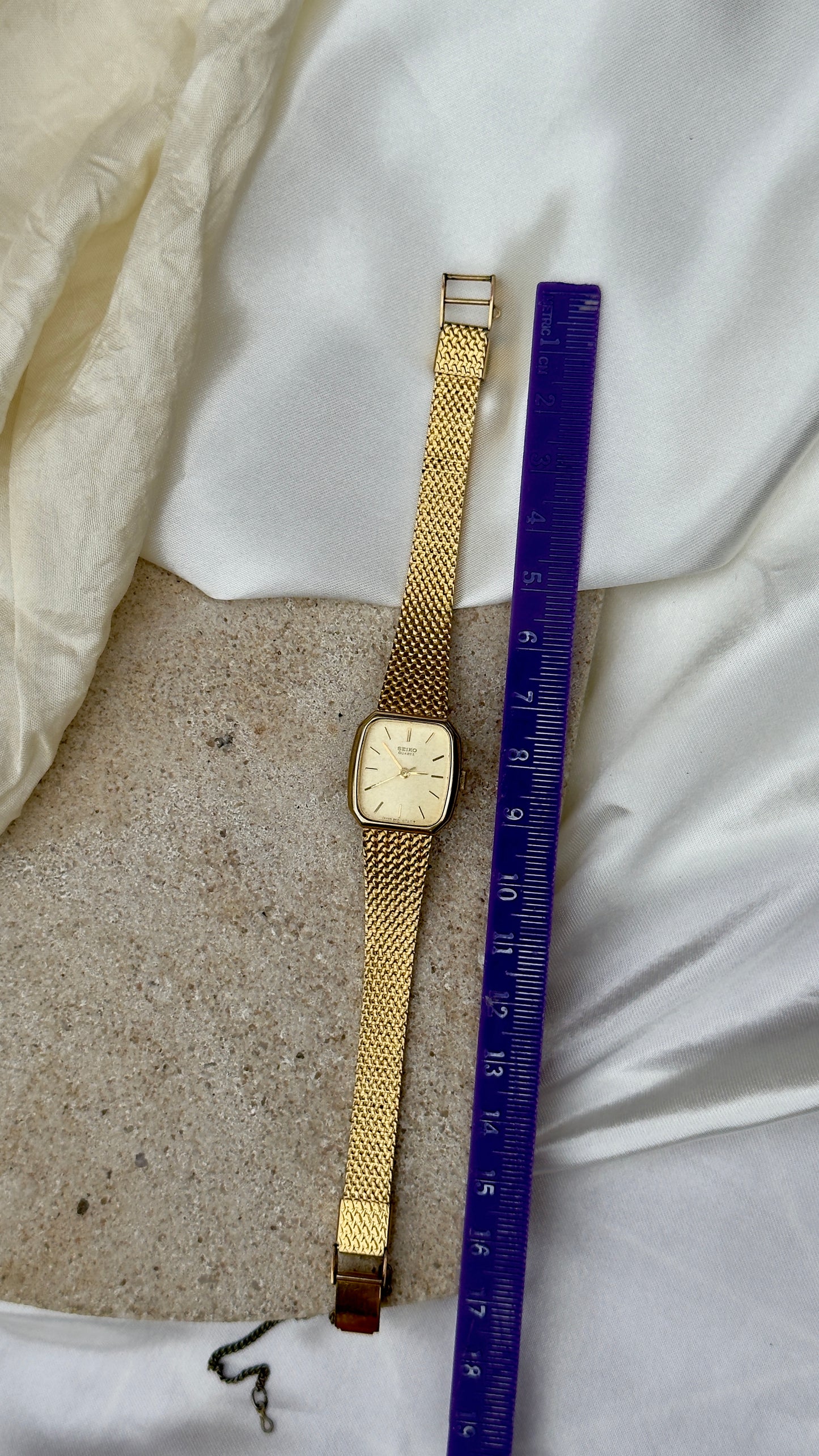 Vintage Seiko Integrated Woven Bracelet Watch 1983 - gold plated