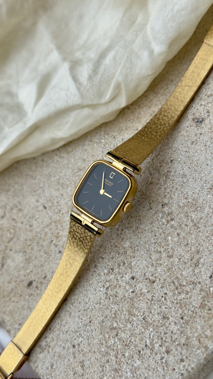 Vintage Seiko Integrated Bracelet Watch 1991 - gold plated
