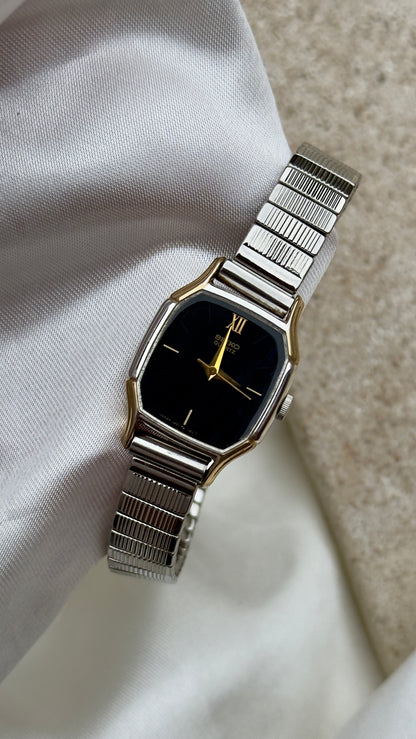 Octagon Seiko Vintage Watch 1993 - Black Dial