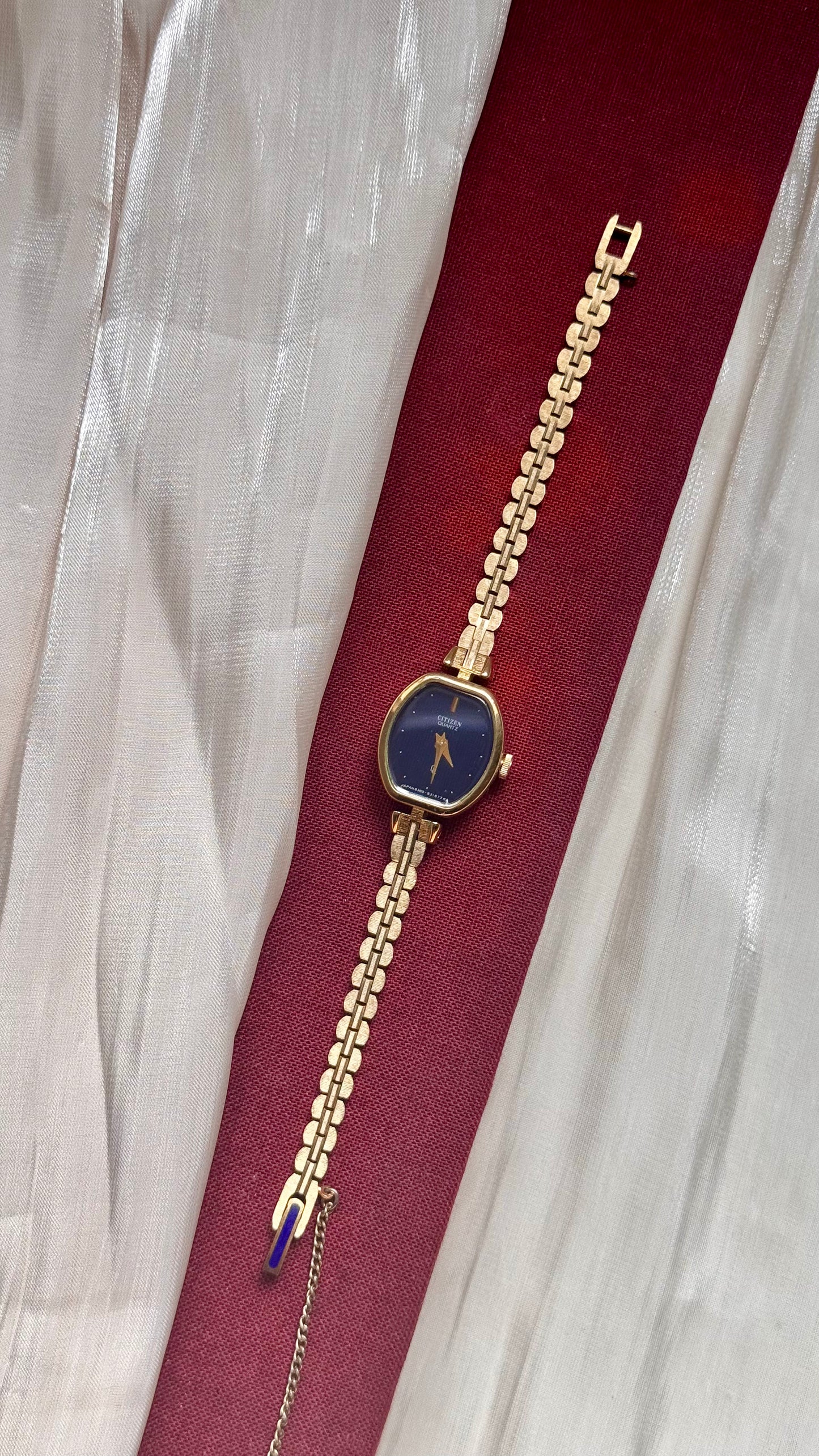 Citizen CQ Vintage Watch - Gold Plated - For petite wrists