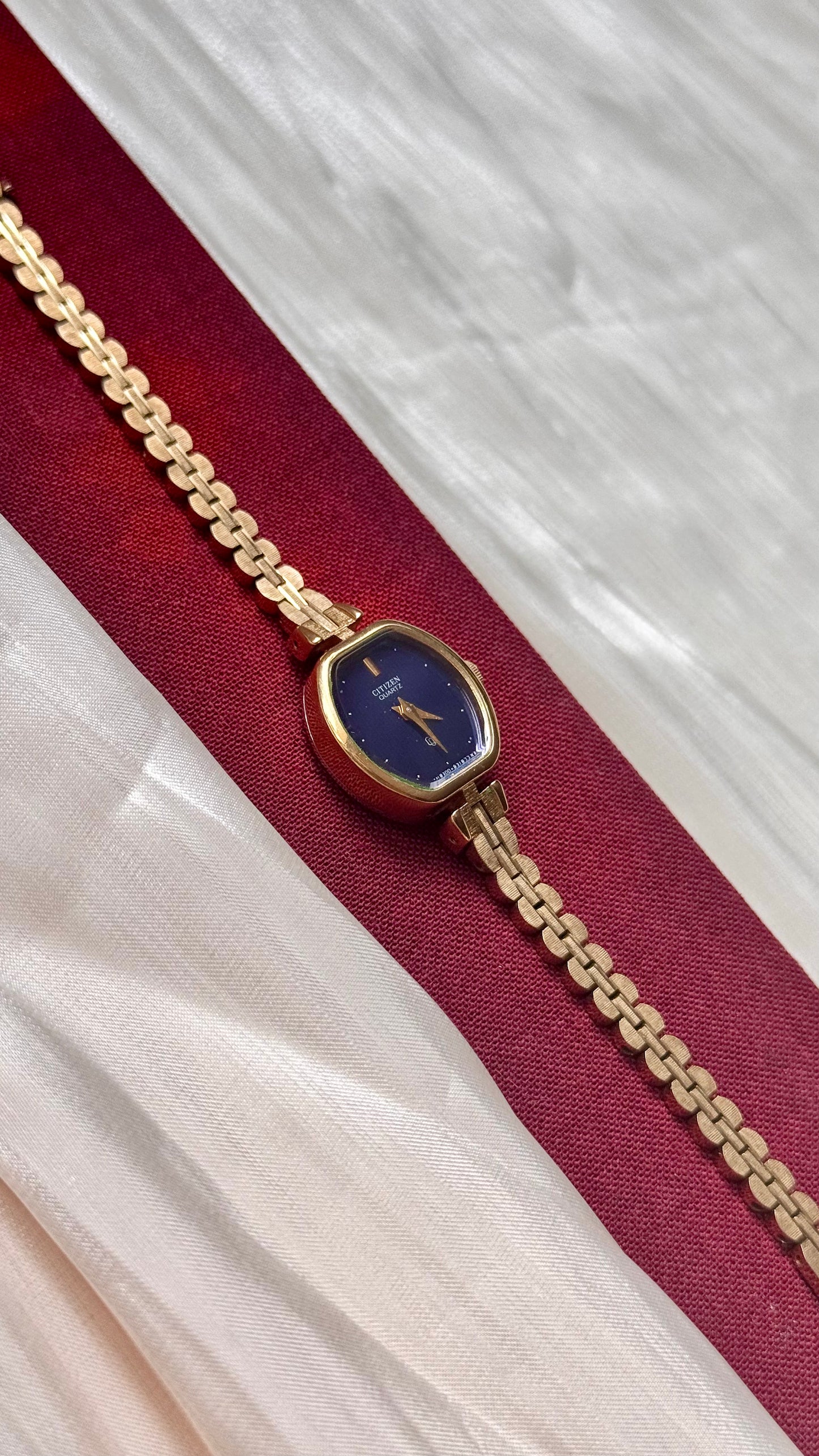 Citizen CQ Vintage Watch - Gold Plated - For petite wrists