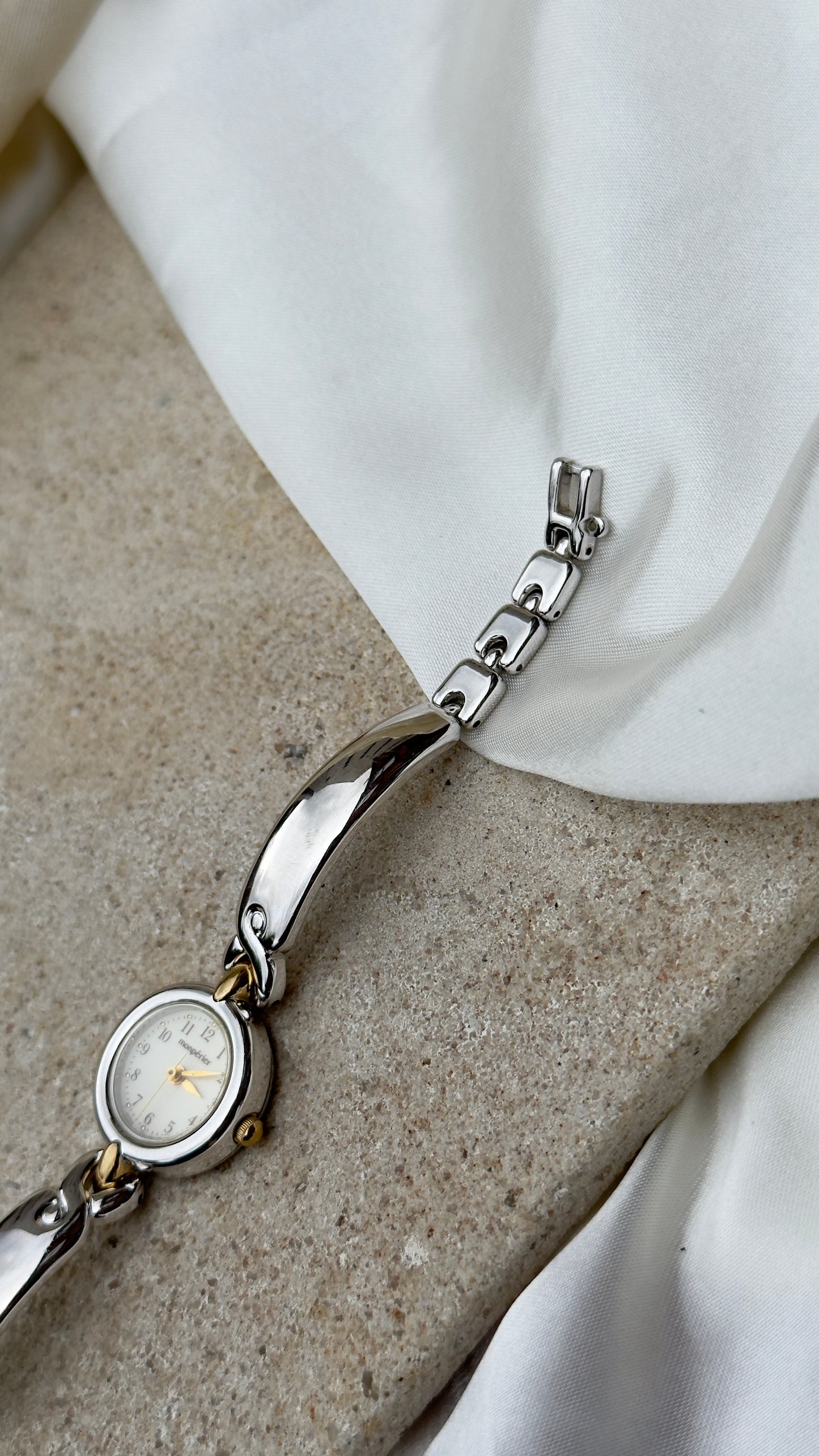 Monpérier - Ricoh Vintage Watch 1990s