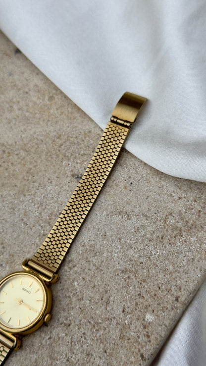 Seiko Mesh Bracelet Vintage Watch 1995 - Champagne Dial