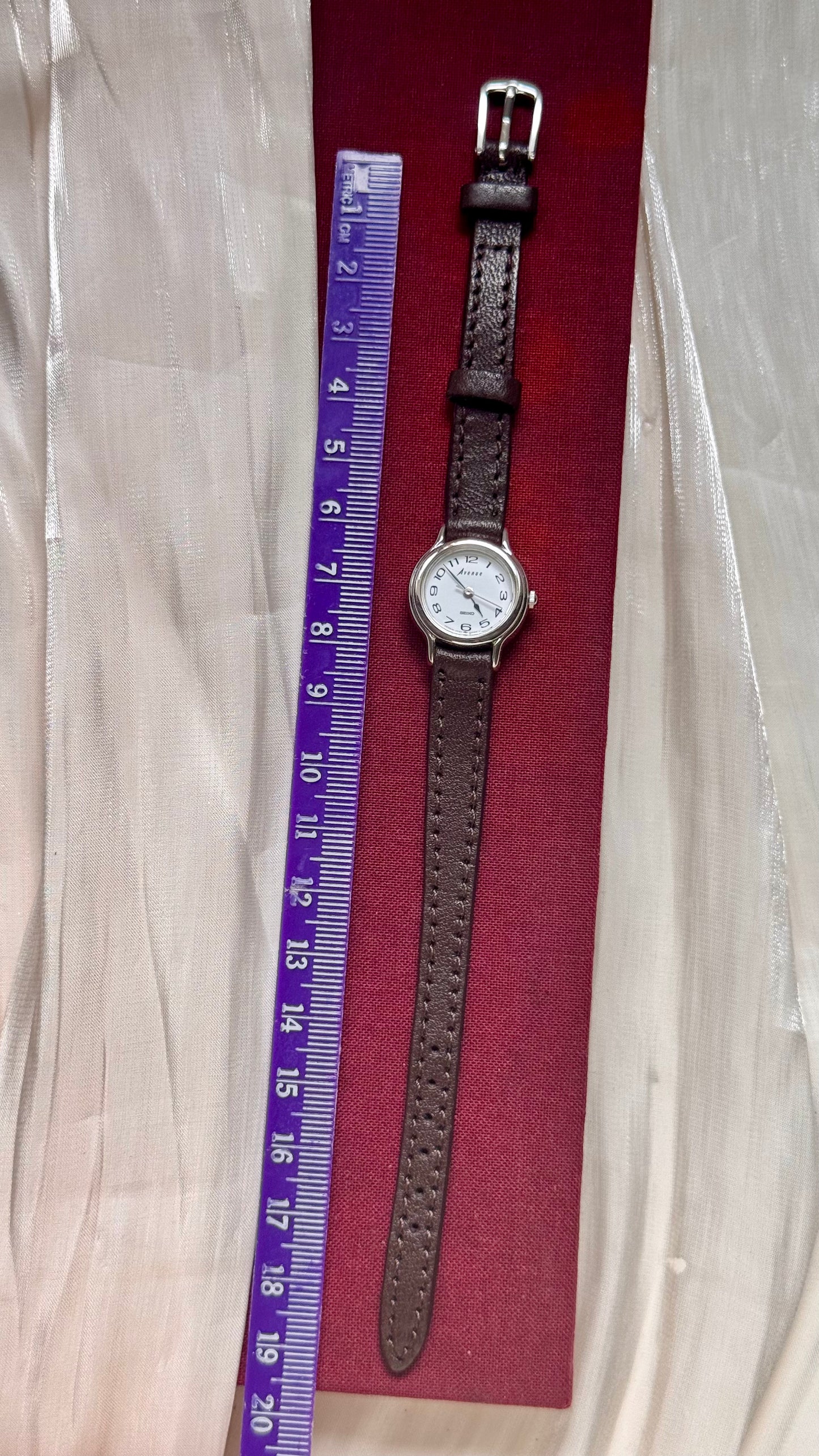 Seiko Avenue Vintage Watch 1997