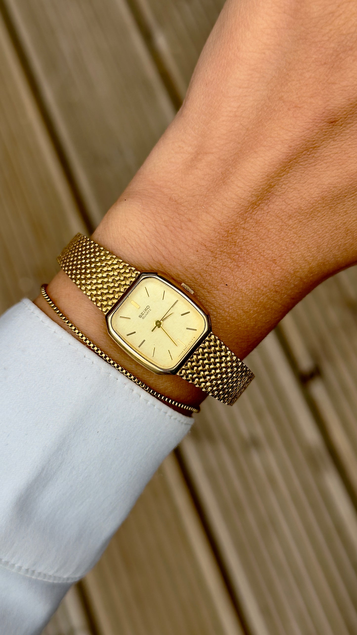 Vintage Seiko Integrated Woven Bracelet Watch 1983 - gold plated