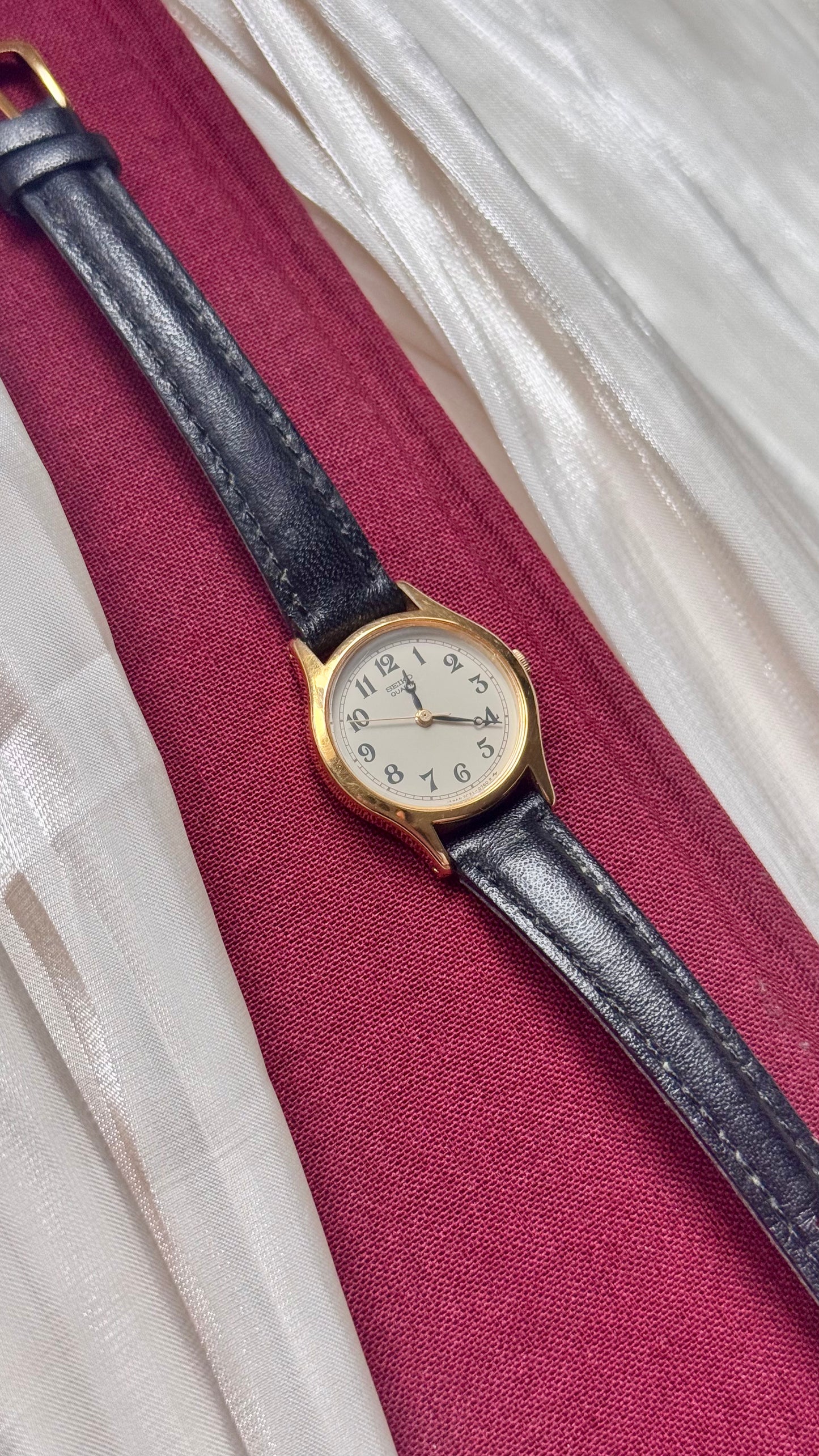 Seiko Vintage Watch 1994 - Original Buckle and Leather