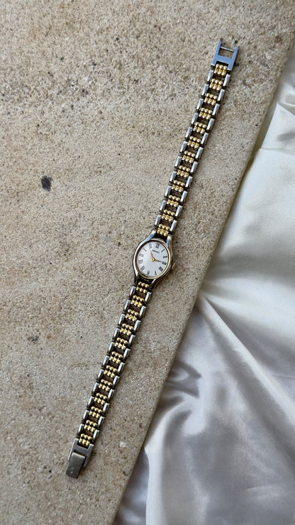 1990 Seiko Vintage Watch Oval Dial
