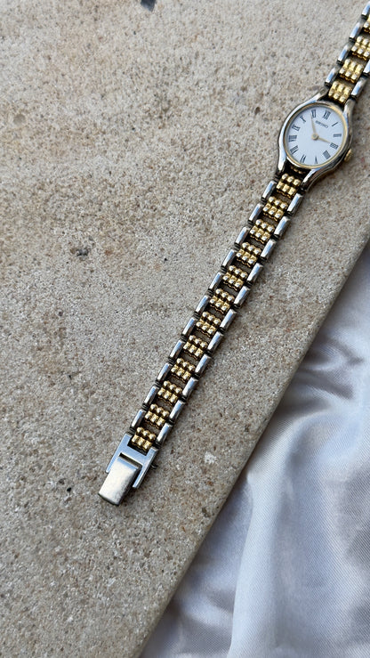 1990 Seiko Vintage Watch Oval Dial