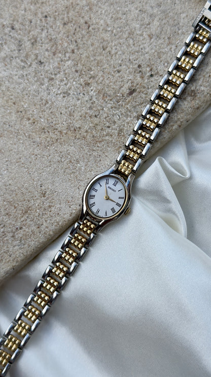 1990 Seiko Vintage Watch Oval Dial