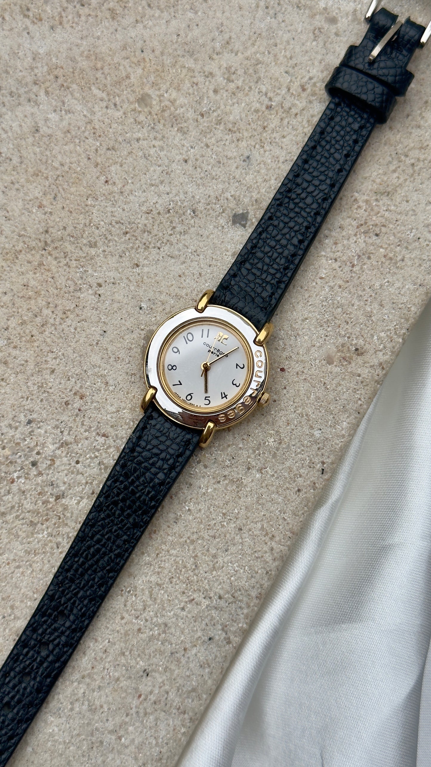 Courrèges Vintage Watch 1992 - Handmade genuine leather