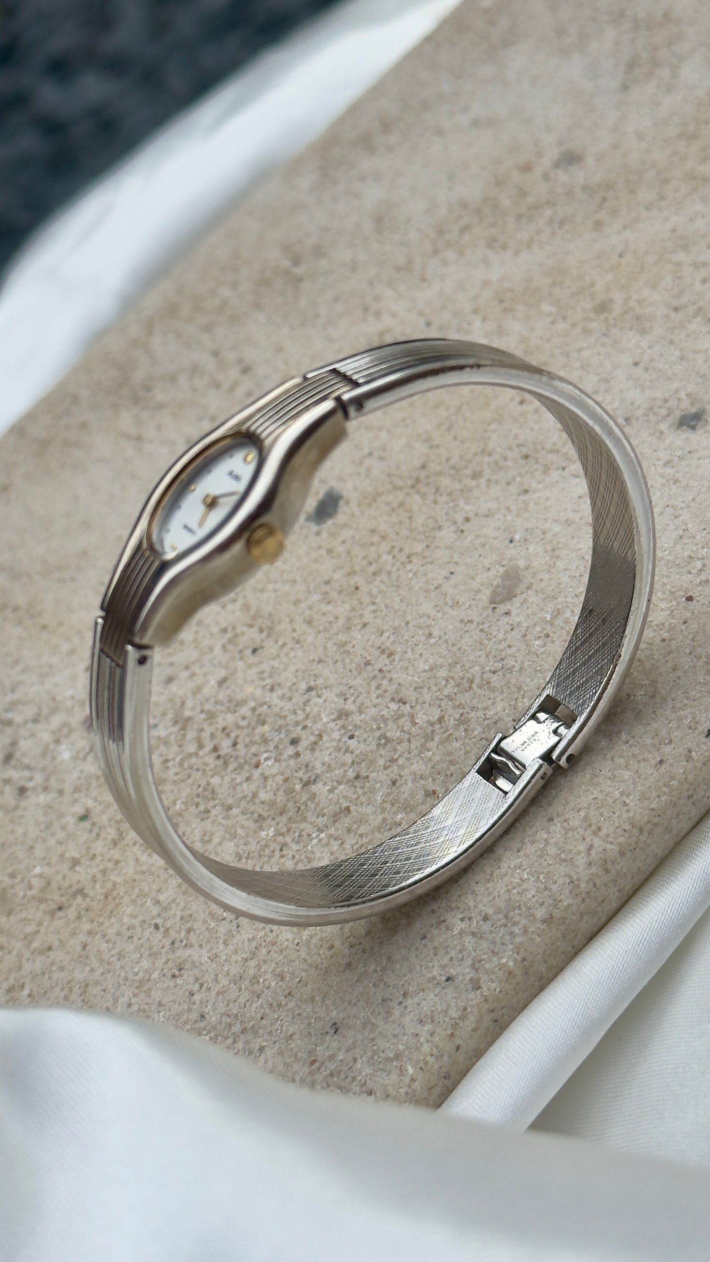 Seiko Alba Vintage Bangle Watch 1998