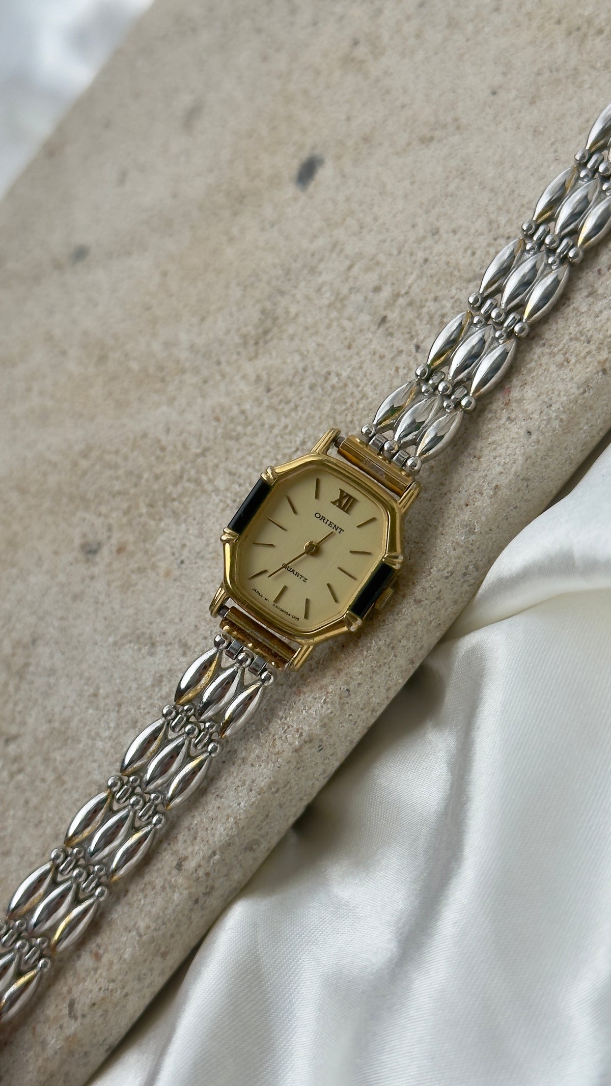 ORIENT vintage watch - gold plated and onyx case