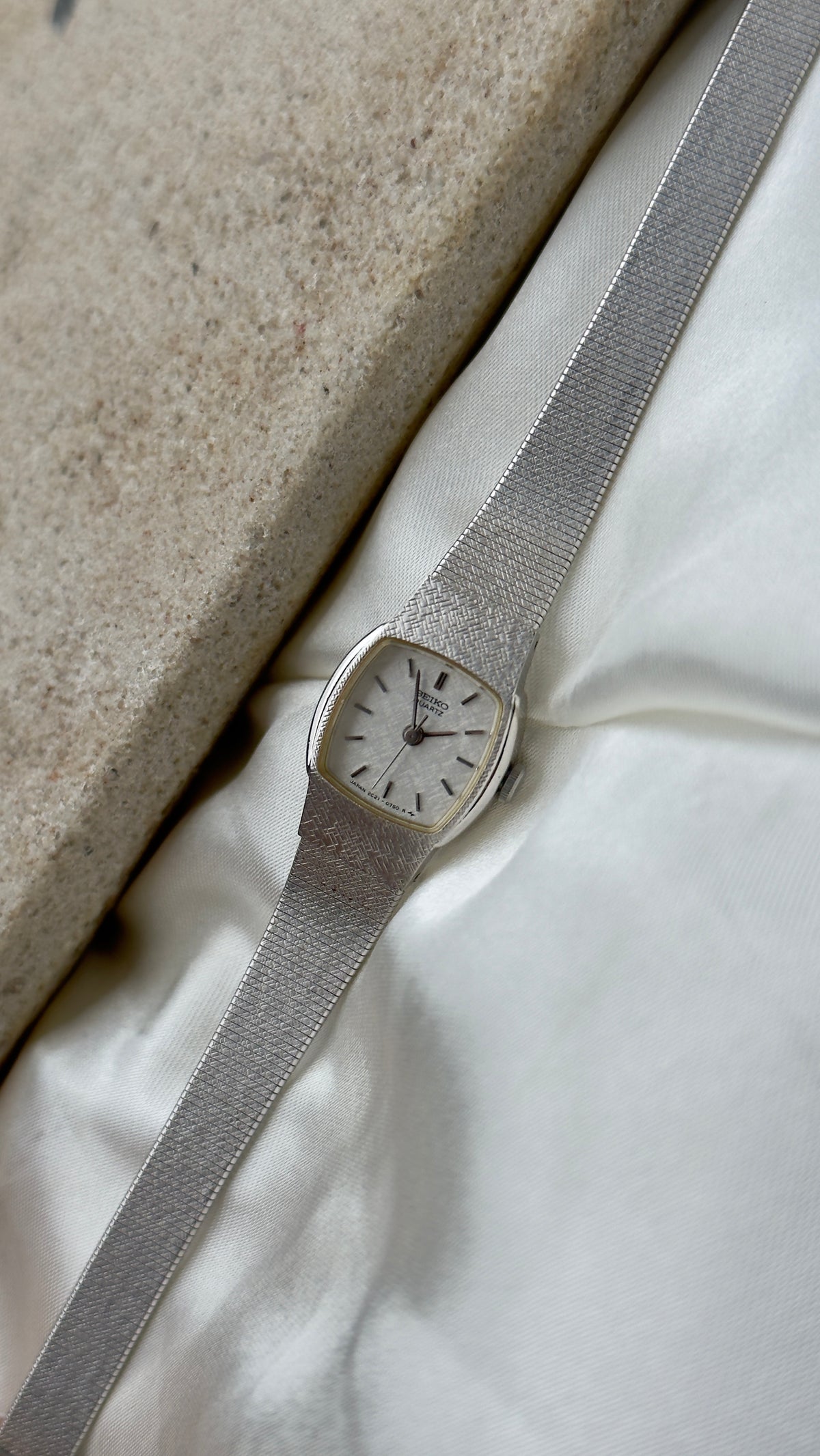 Mint 1985 Vintage Seiko Watch - White Gold Plated