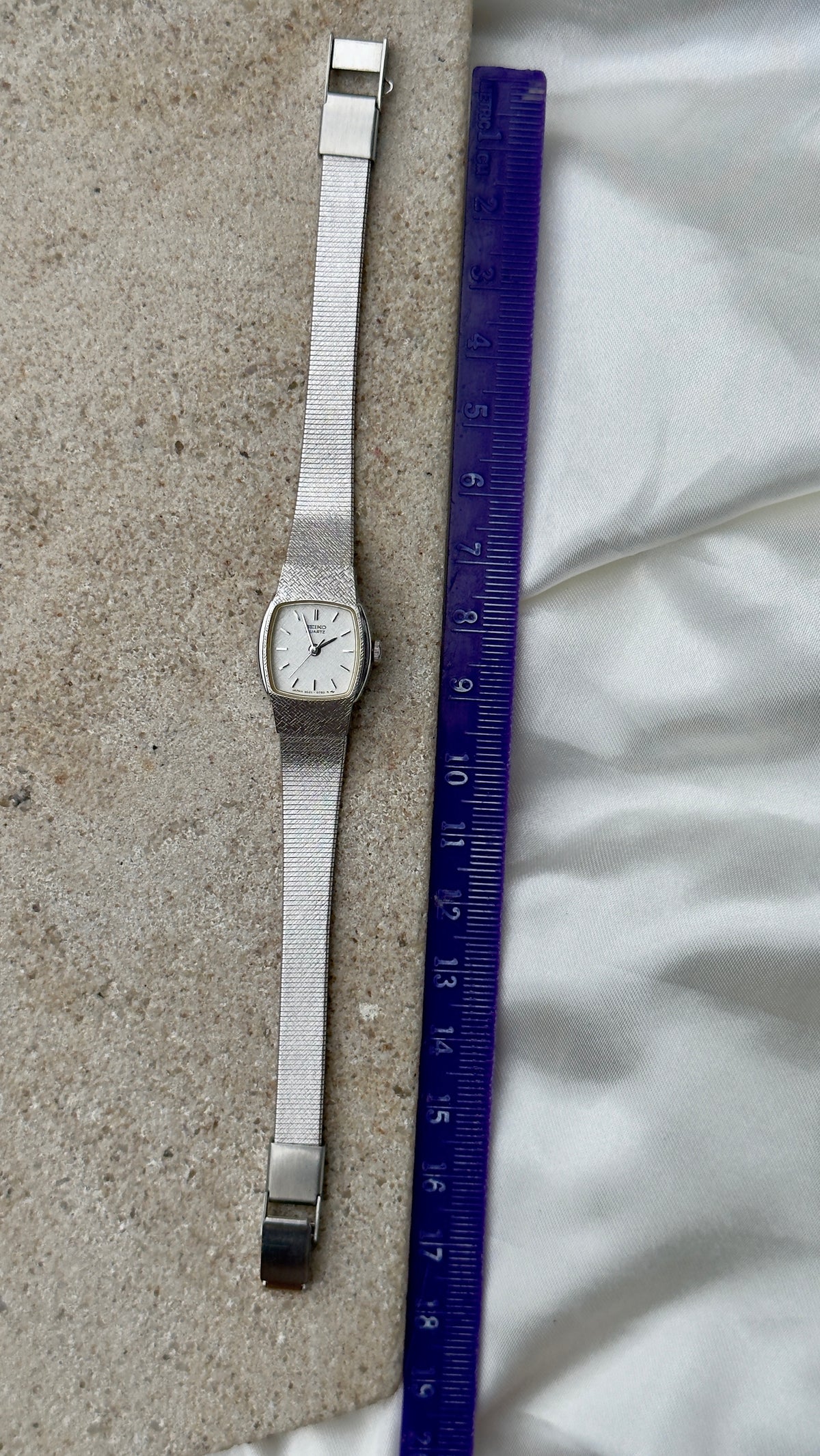Mint 1985 Vintage Seiko Watch - White Gold Plated