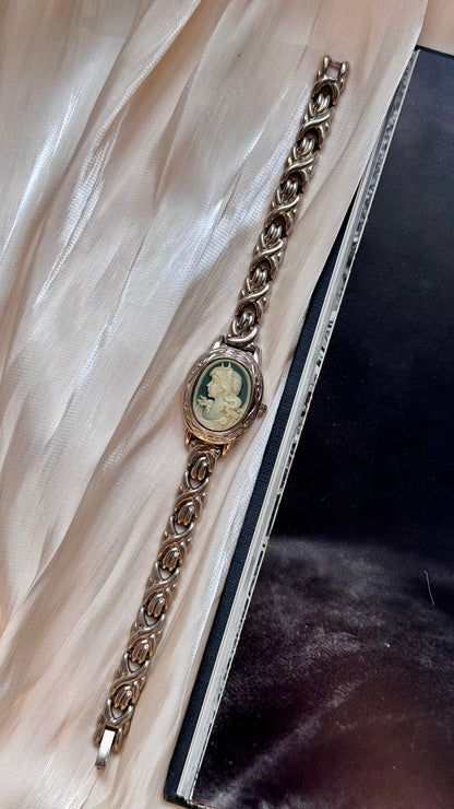 Valentino Michelle Cameo Peekaboo vintage ladies watch