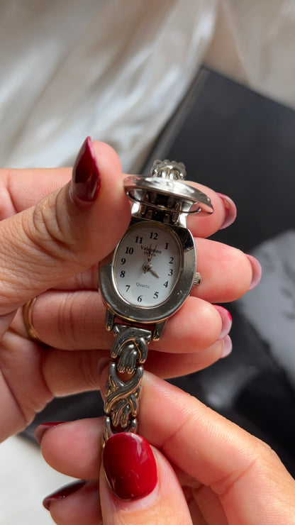 Valentino Michelle Cameo Peekaboo vintage ladies watch