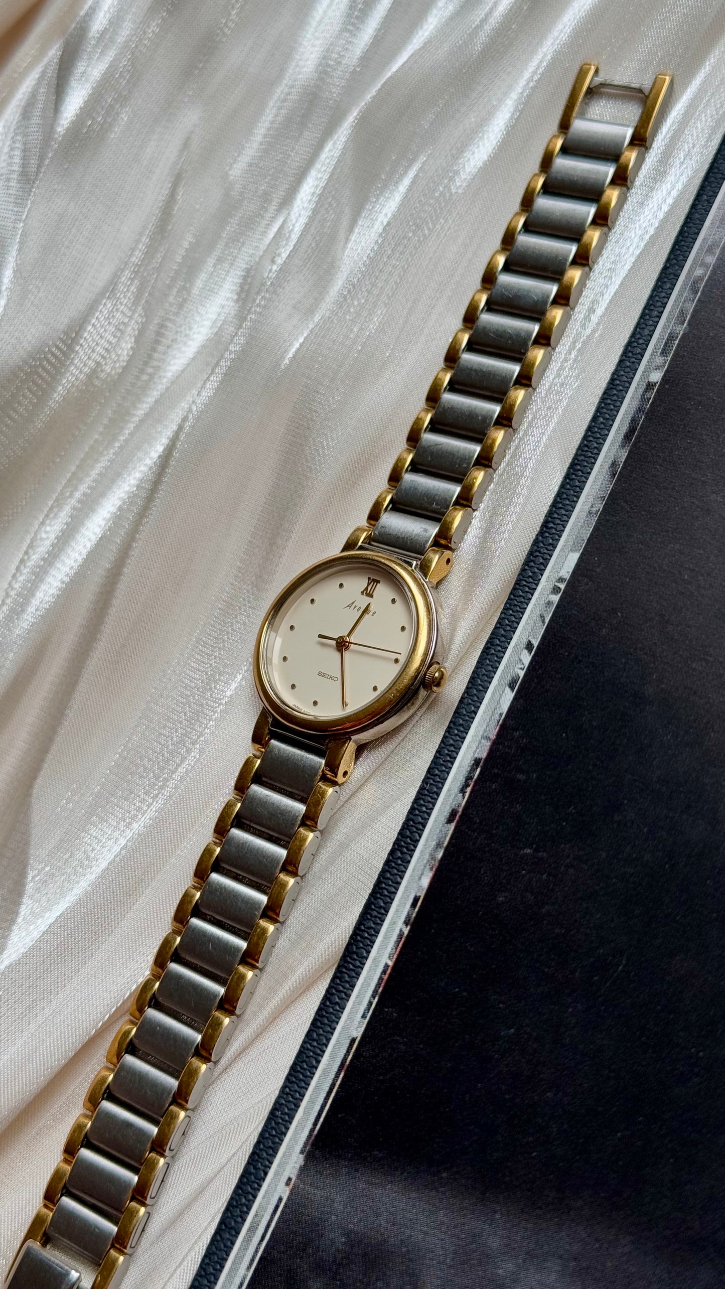 Seiko Avenue vintage watch 1990