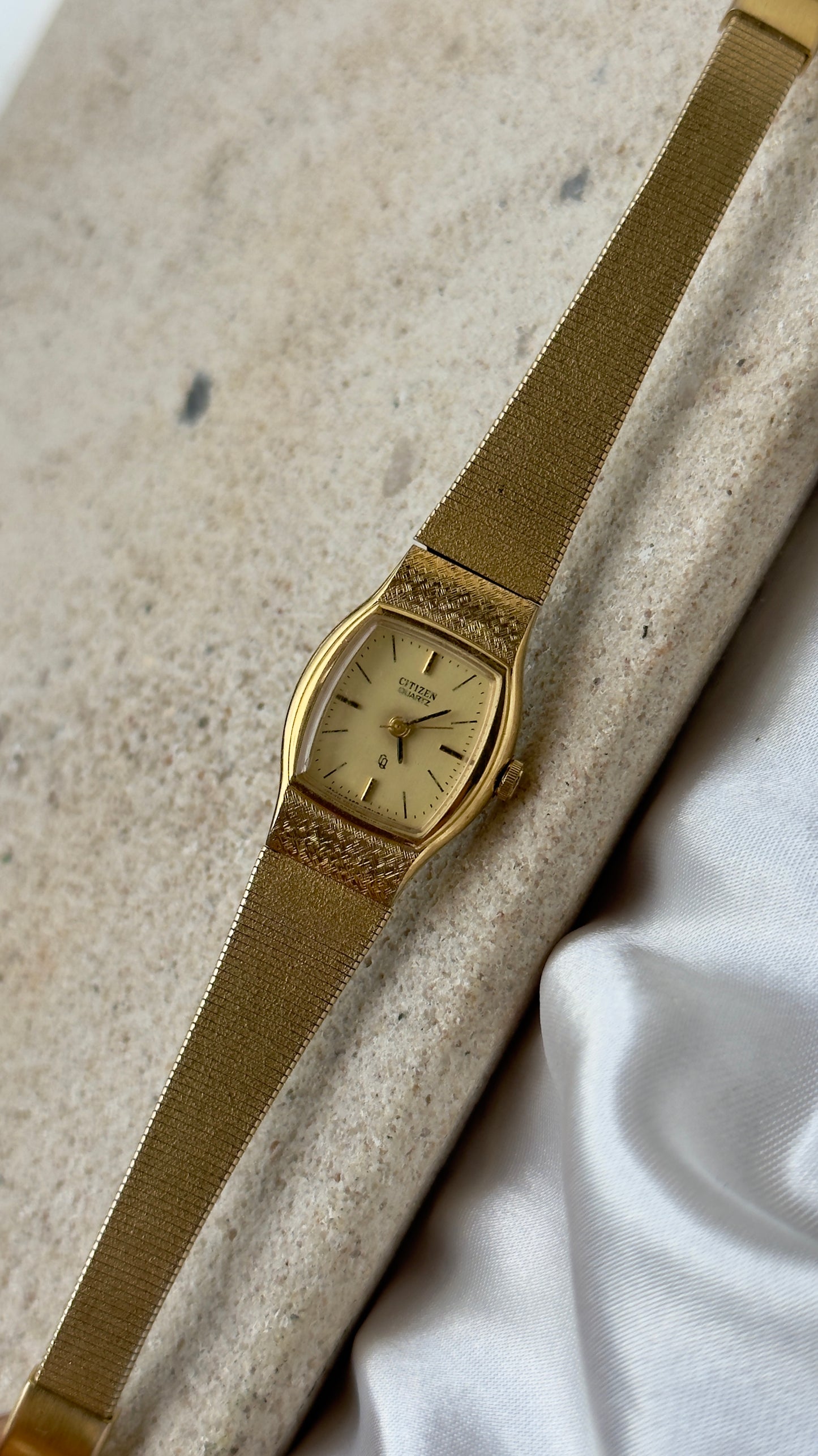 1982 Classic Citizen Vintage Watch - 18ct Gold Plated