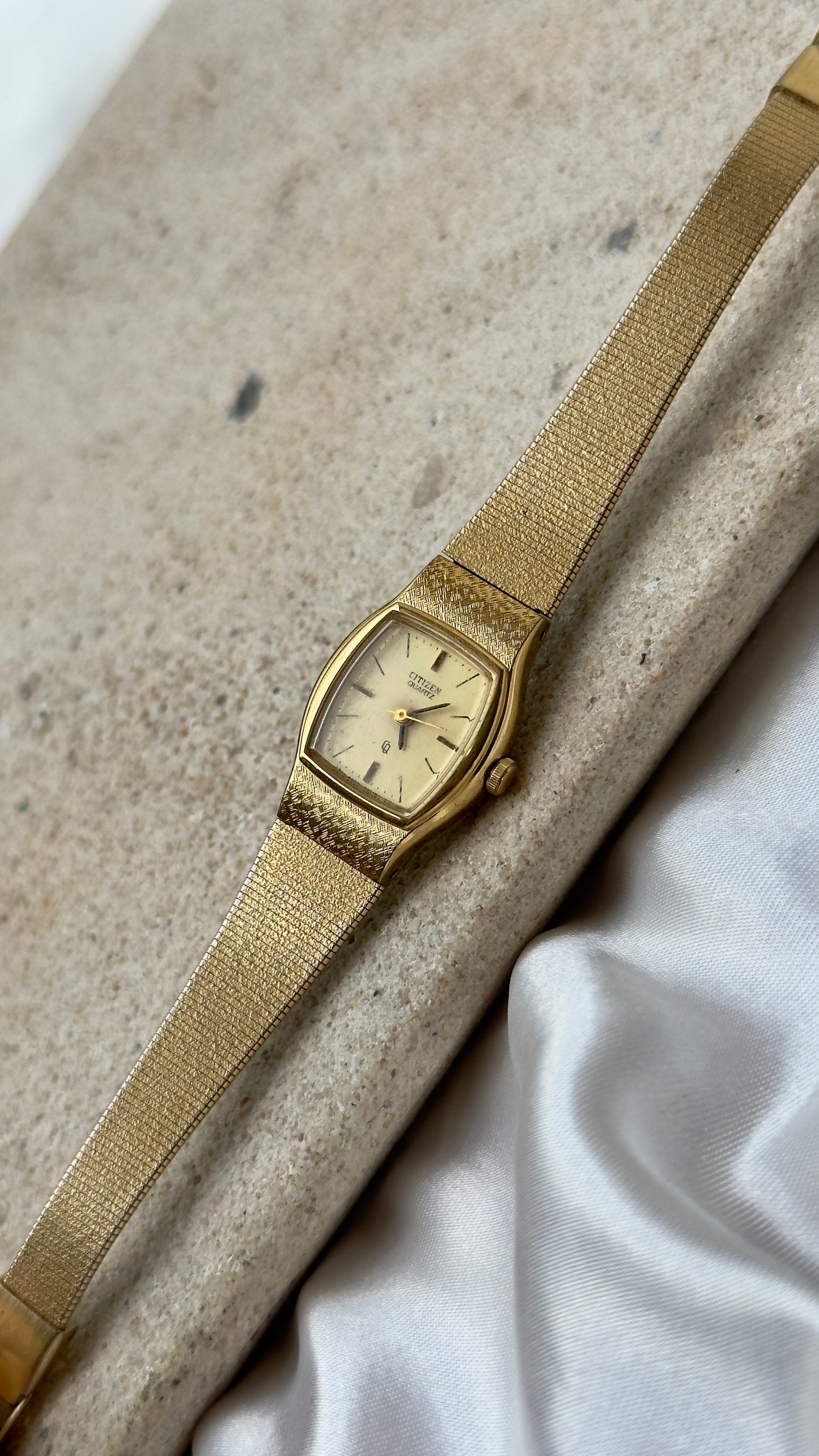 1982 Classic Citizen Vintage Watch - 18ct Gold Plated