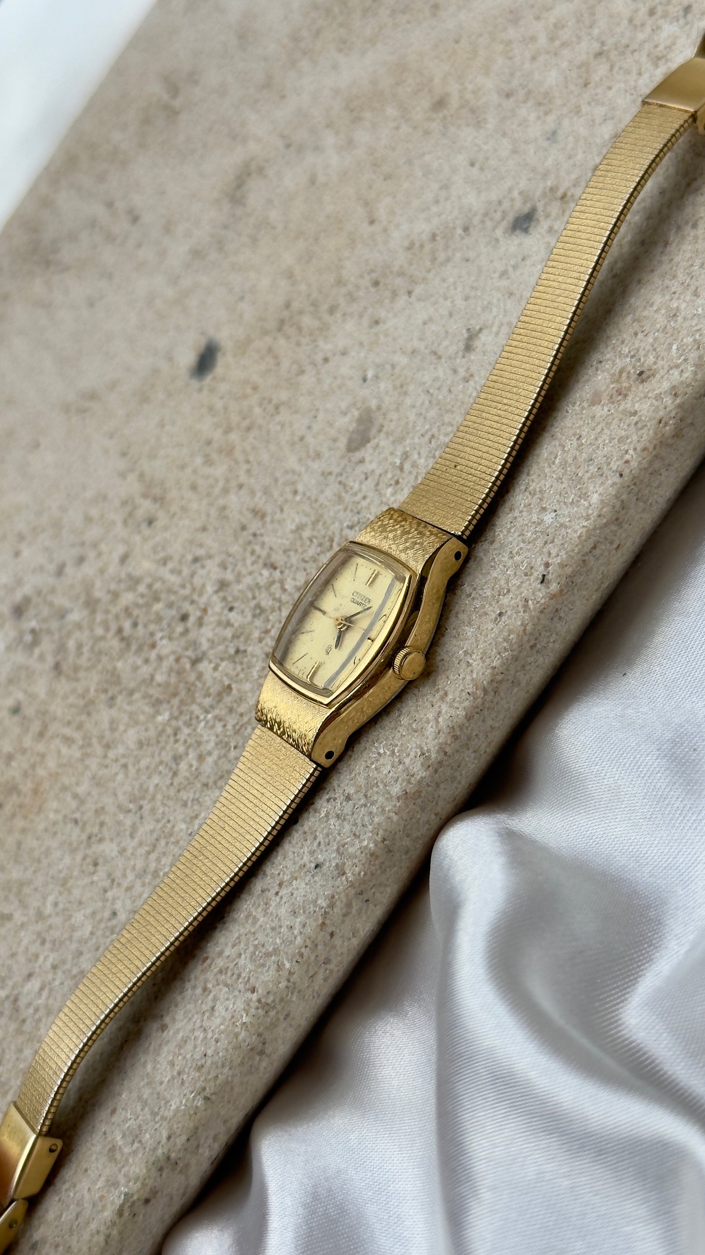 1982 Classic Citizen Vintage Watch - 18ct Gold Plated