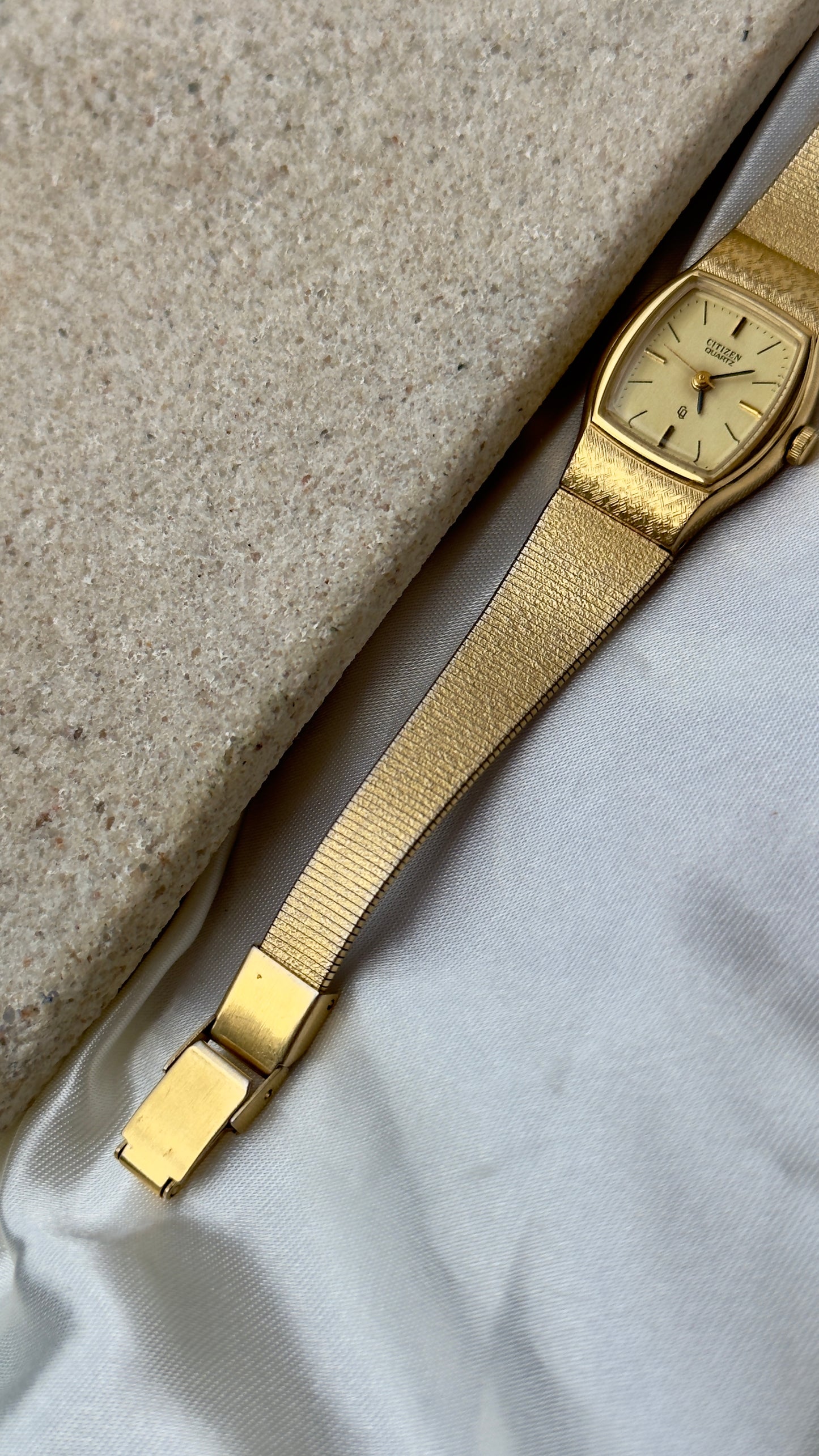 1982 Classic Citizen Vintage Watch - 18ct Gold Plated