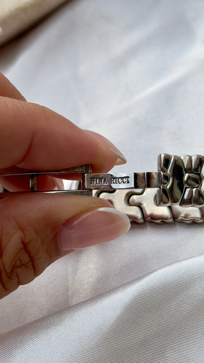 Nina Ricci vintage watch - Mother of Pearl dial