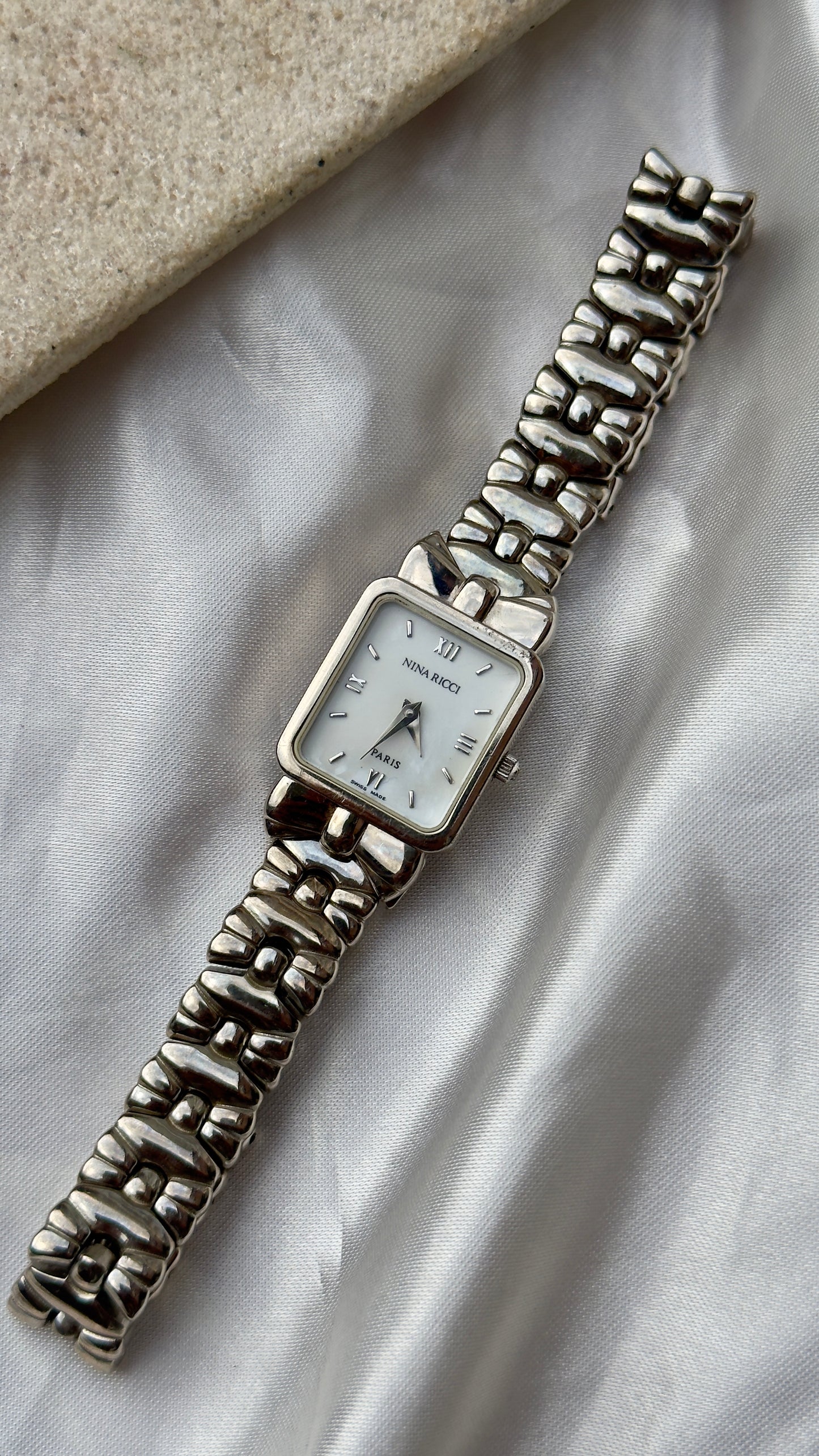 Nina Ricci vintage watch - Mother of Pearl dial