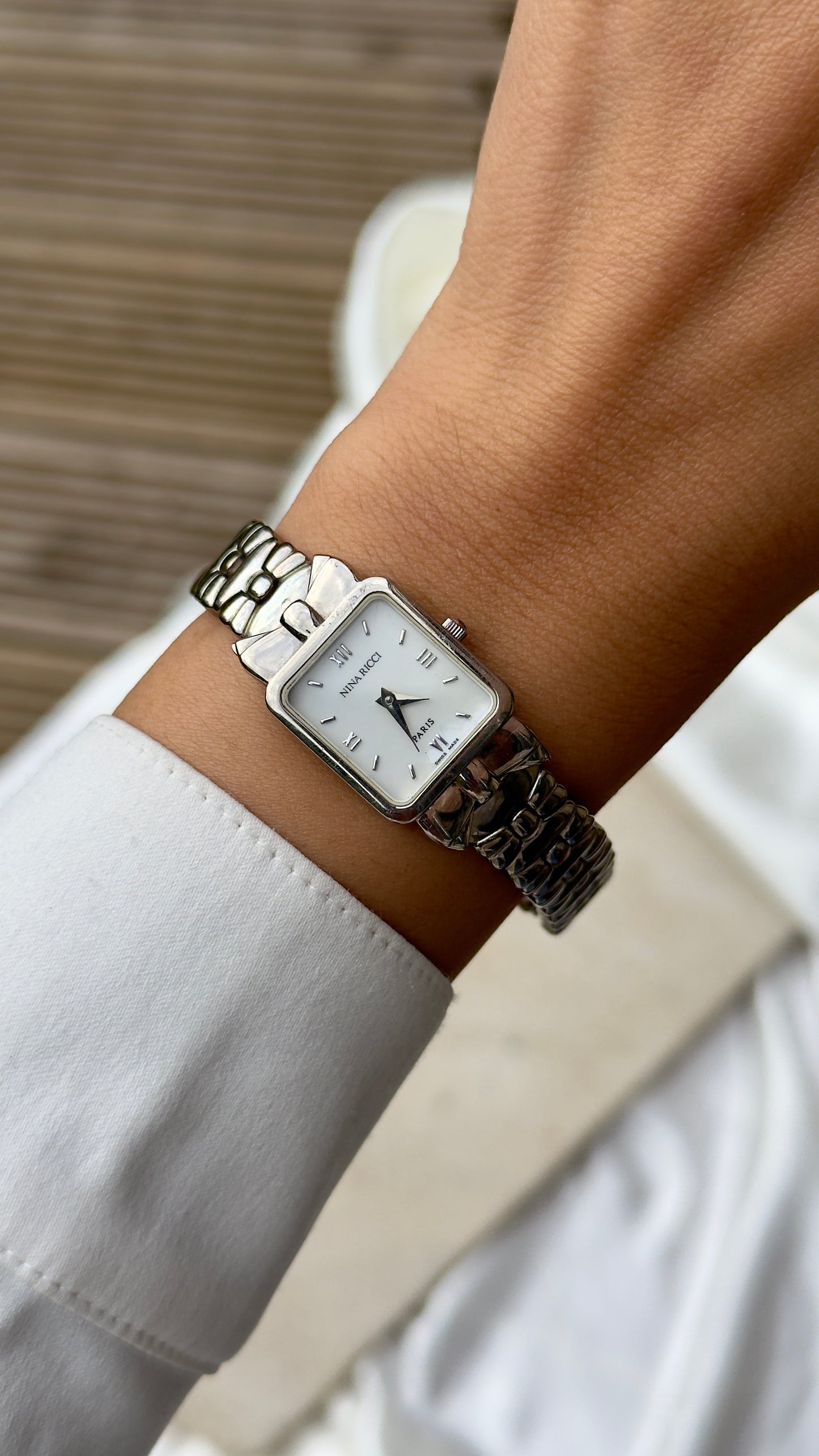 Nina Ricci vintage watch - Mother of Pearl dial