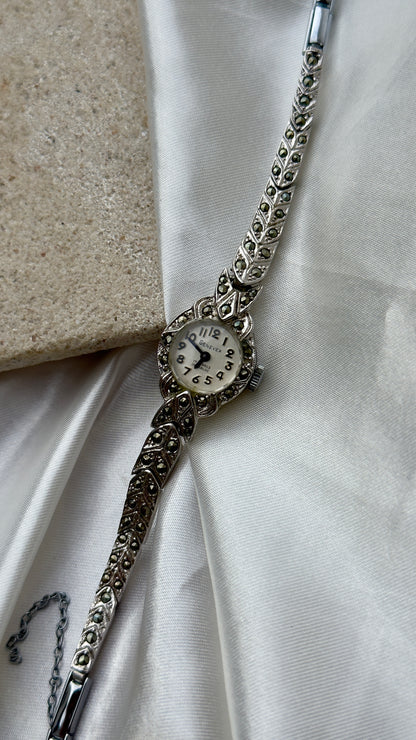 Genevex Incabloc Vintage Watch 1970s - Manual Wind