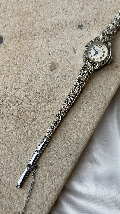 Genevex Incabloc Vintage Watch 1970s - Manual Wind