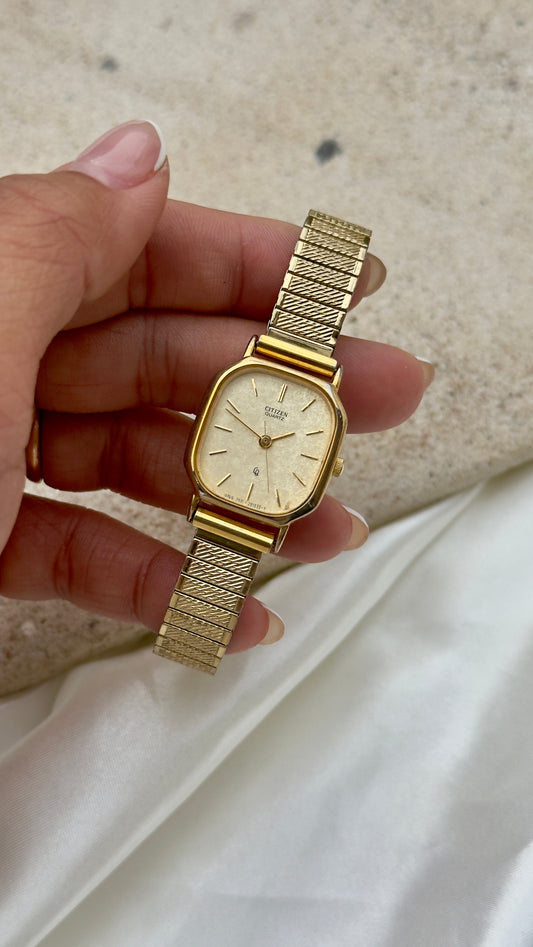 Citizen Vintage Watch 1986 - Cushion case champagne dial, stretch band